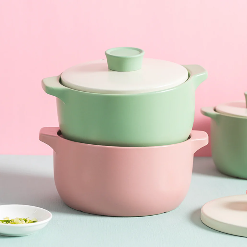 Pastel Green Cooking Pot - Image 4