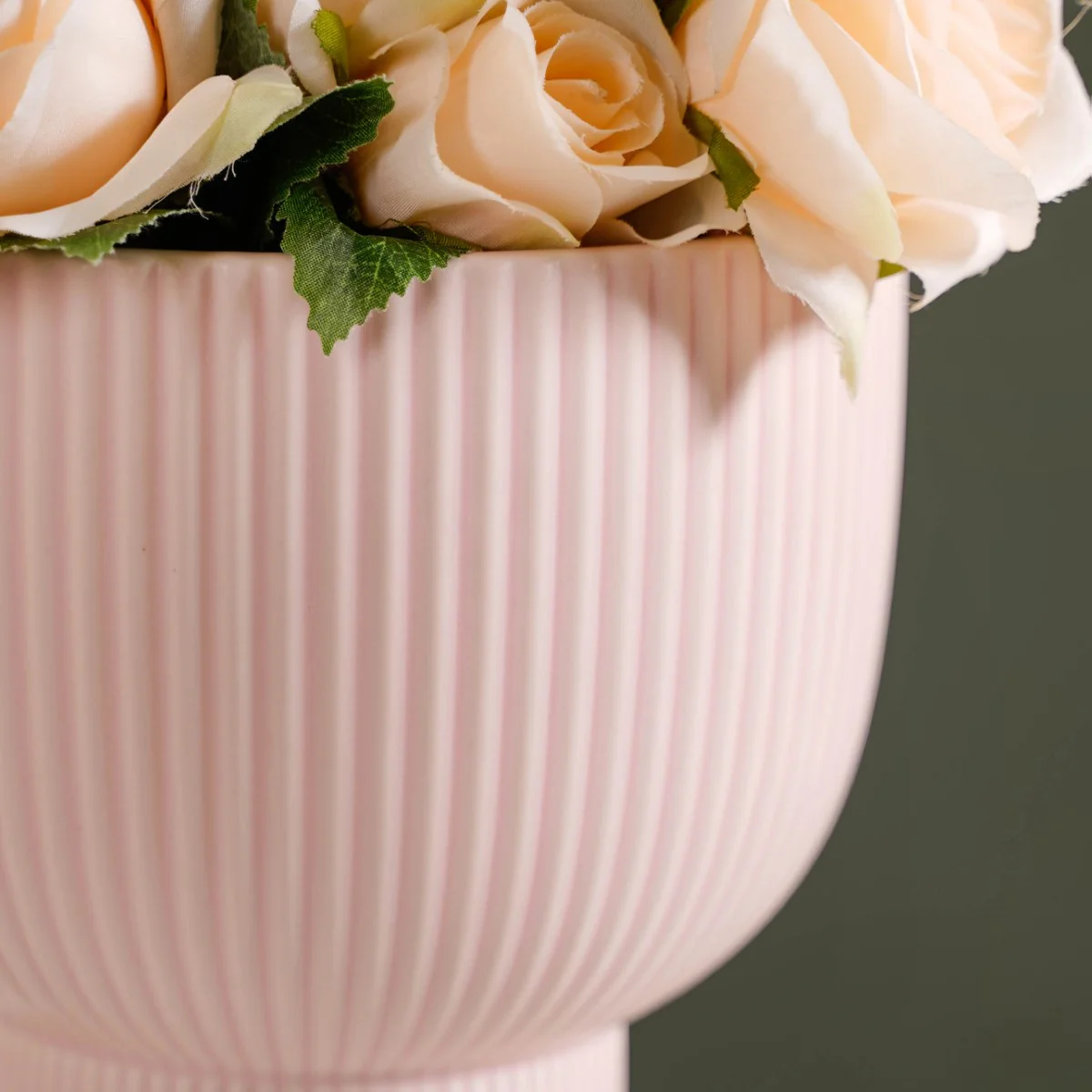 Pastel Nordic Inspired Ceramic Flower Vase Pink - Image 7