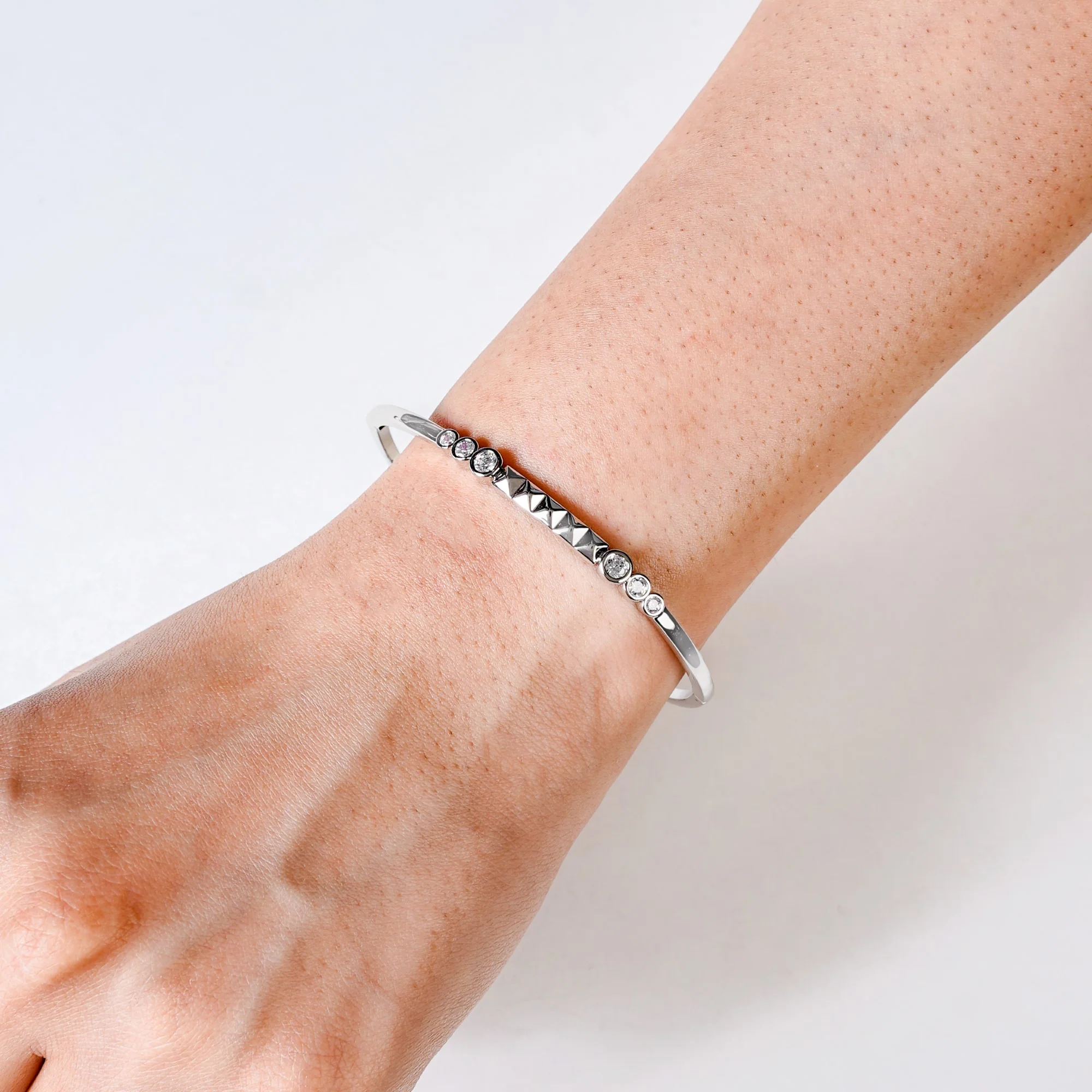 Patterned Diamond Silver Statement Bracelet - Image 2