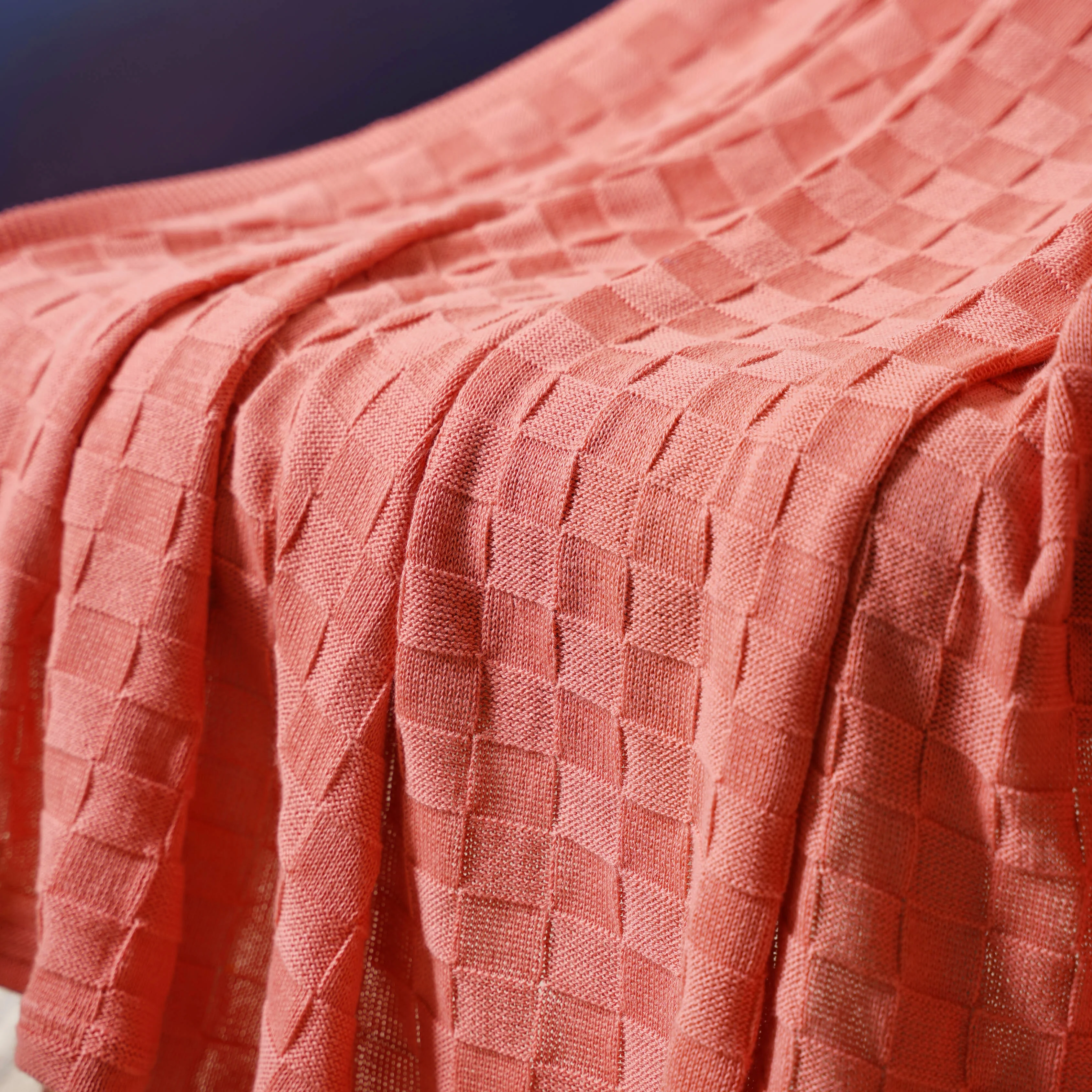 Peach Knitted Throw - Image 4