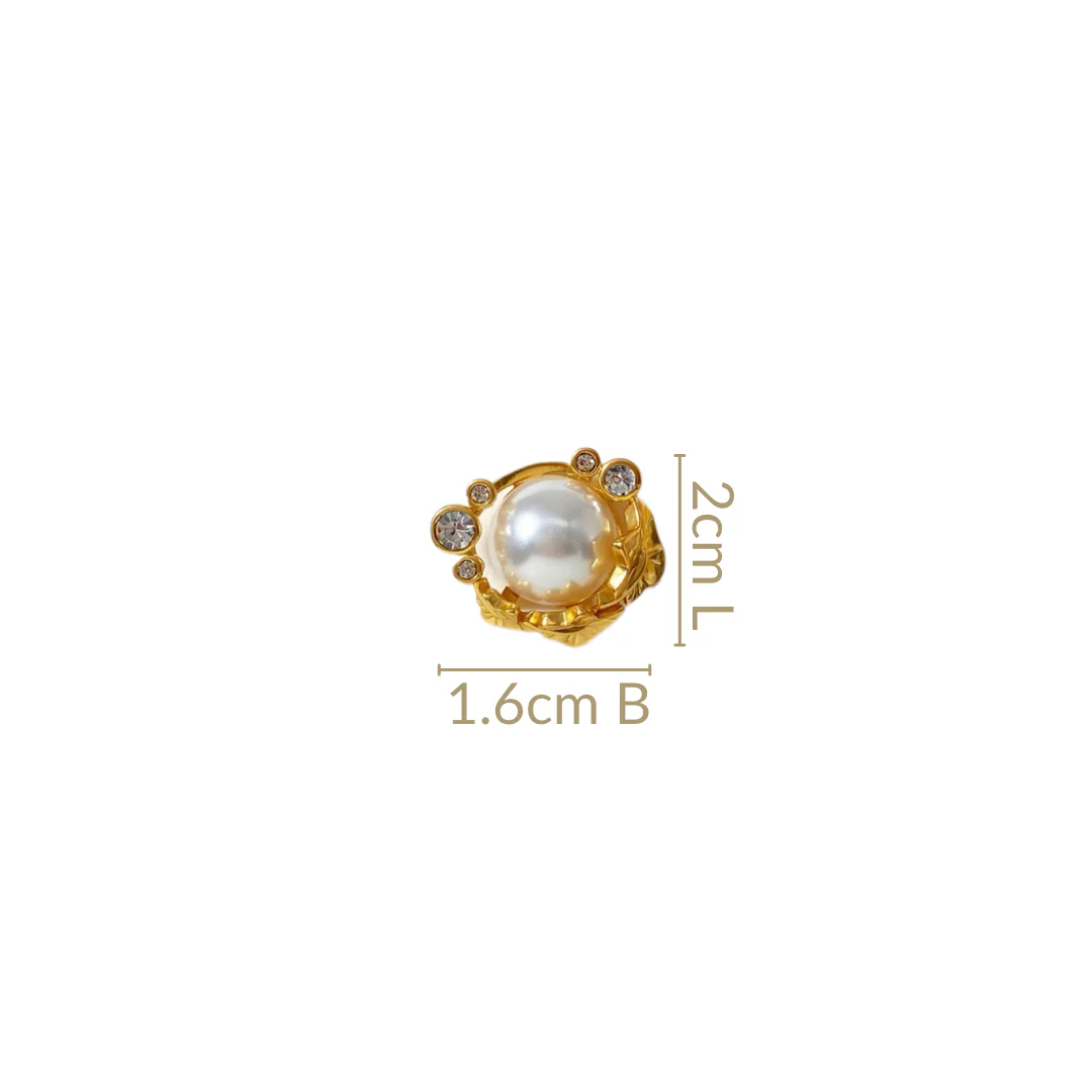 Pearl Fleur Stud Earrings - Image 3