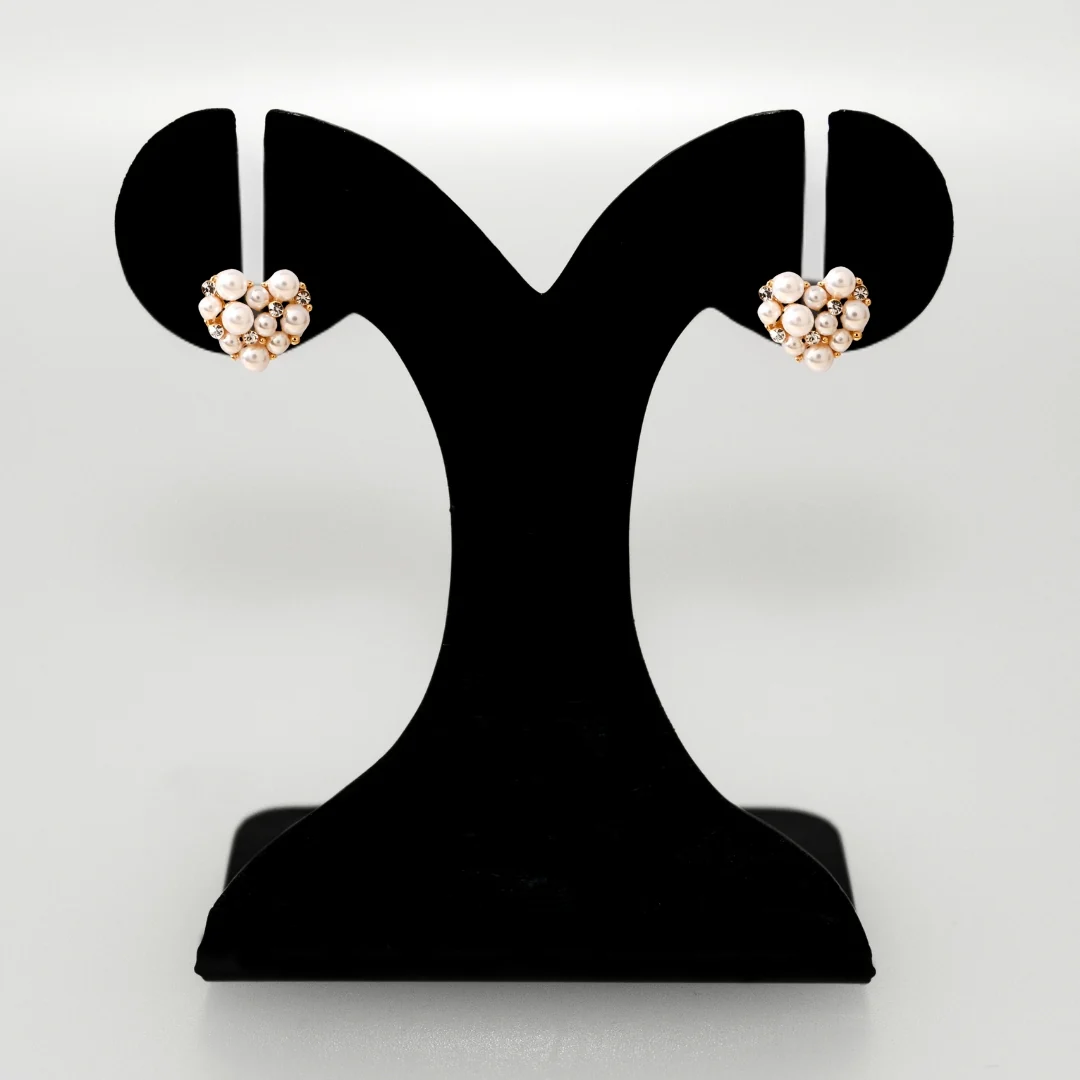 Pearl Of The Heart Stud Earrings Gold - Image 6