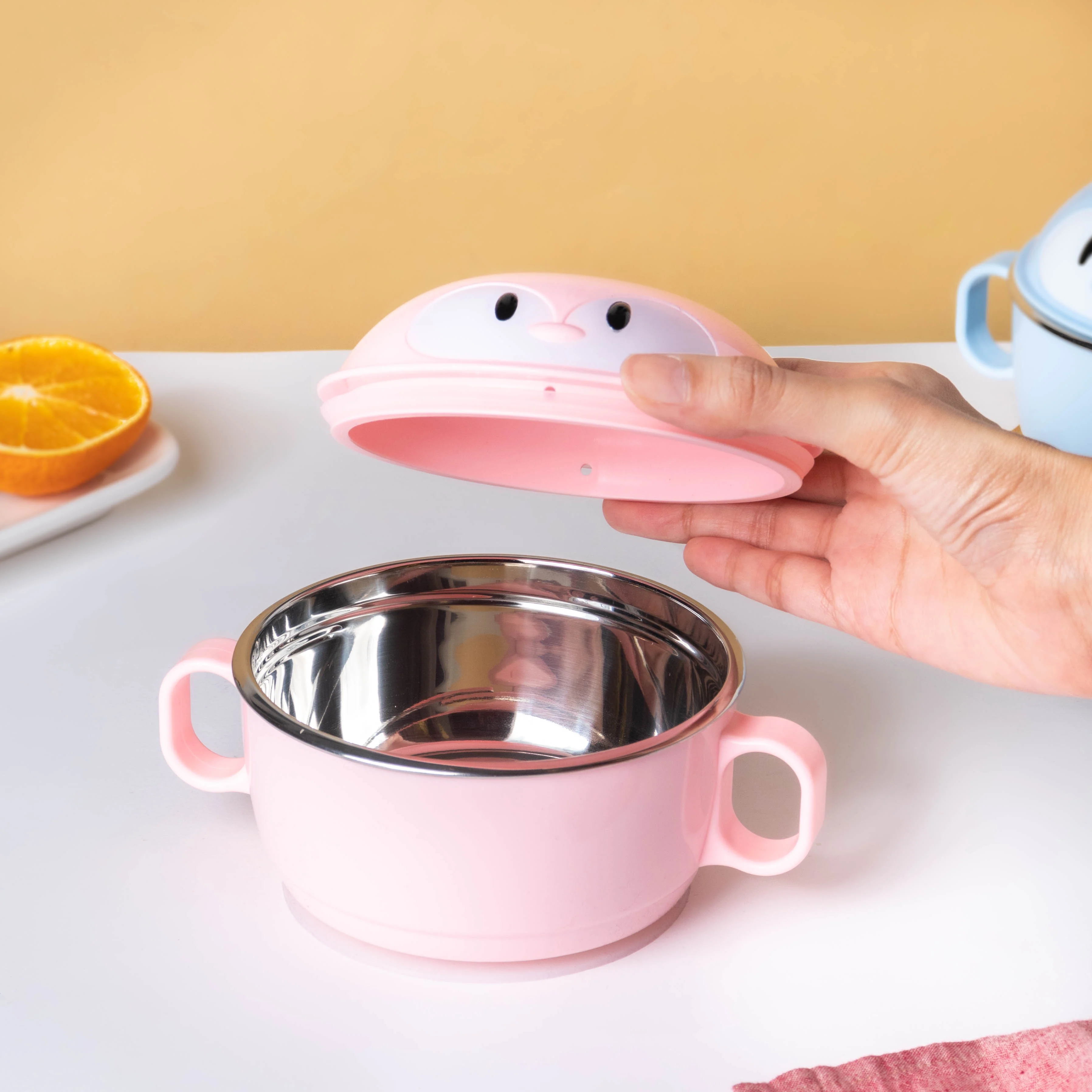 Penguin Feeding Steel Bowl With Anti-Slip Base Pink 400 ml - Image 3
