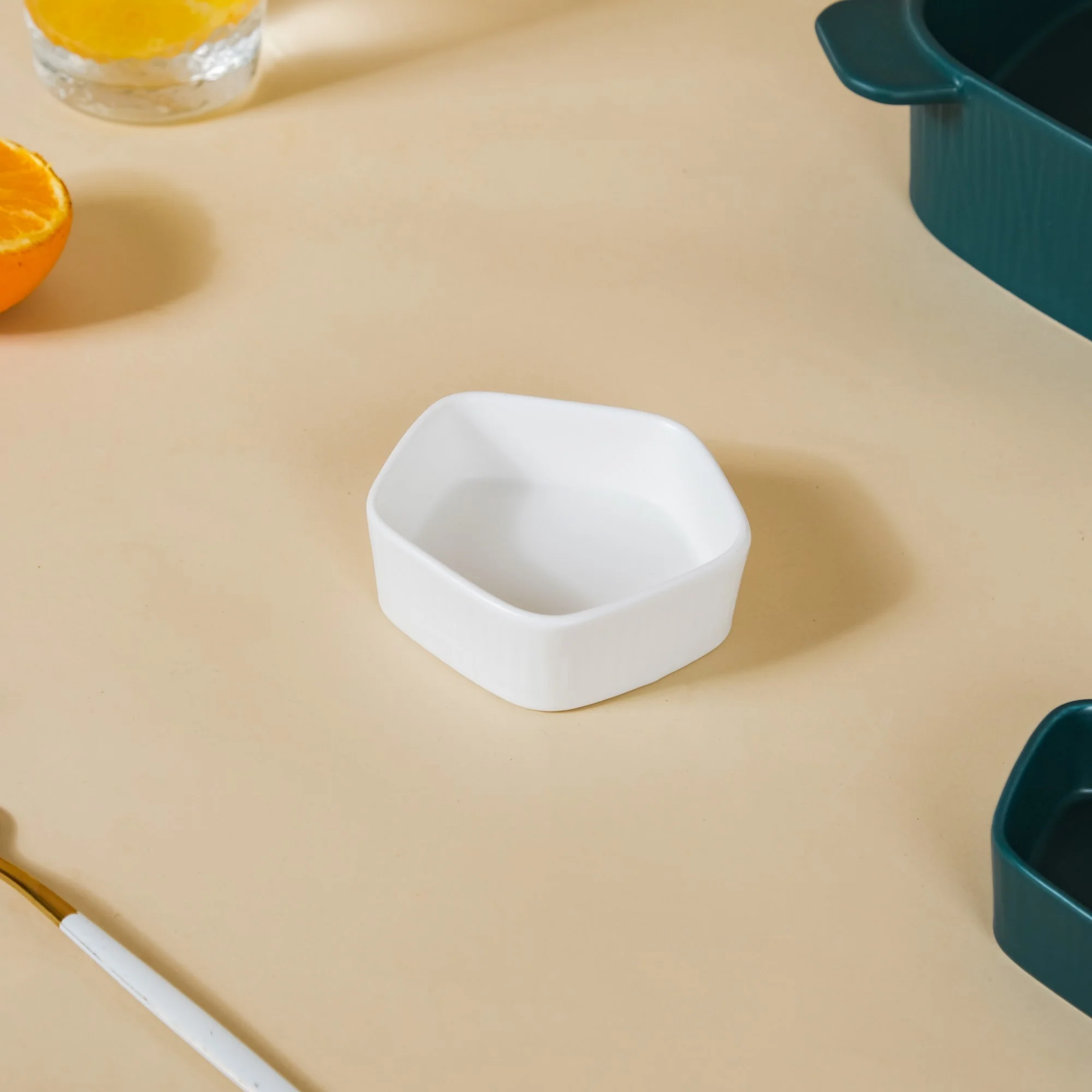 Pentagon Green & White 15 Piece Snack Set For 3 - Image 8