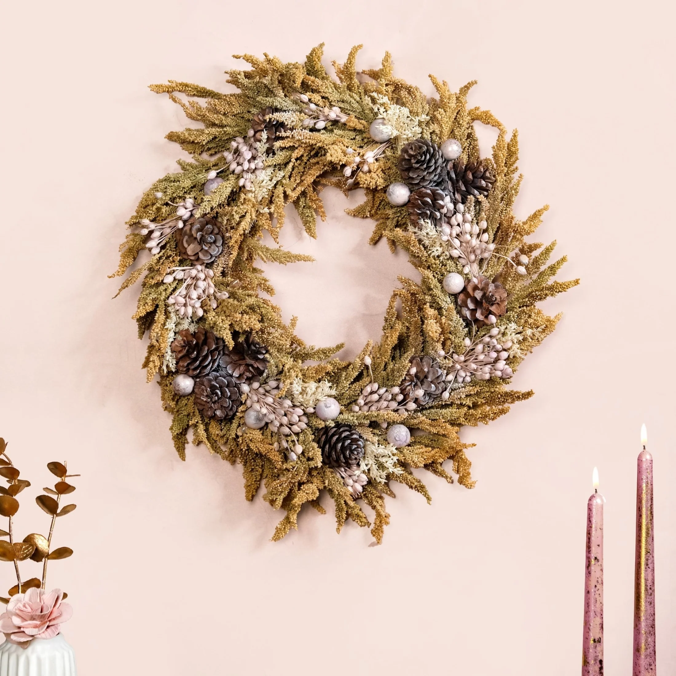 Pine Cone Natural Dried Flowers Wreath For Holidays