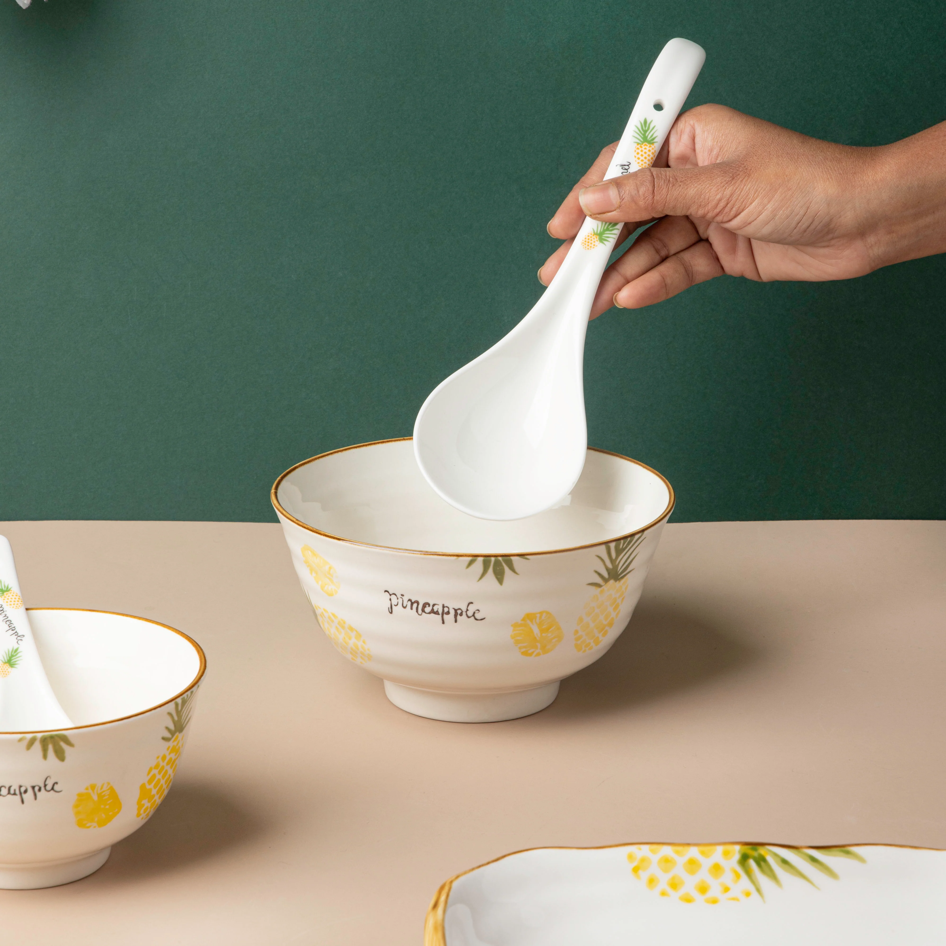 Pineapple 16 piece Soup Set For 4 - Image 4