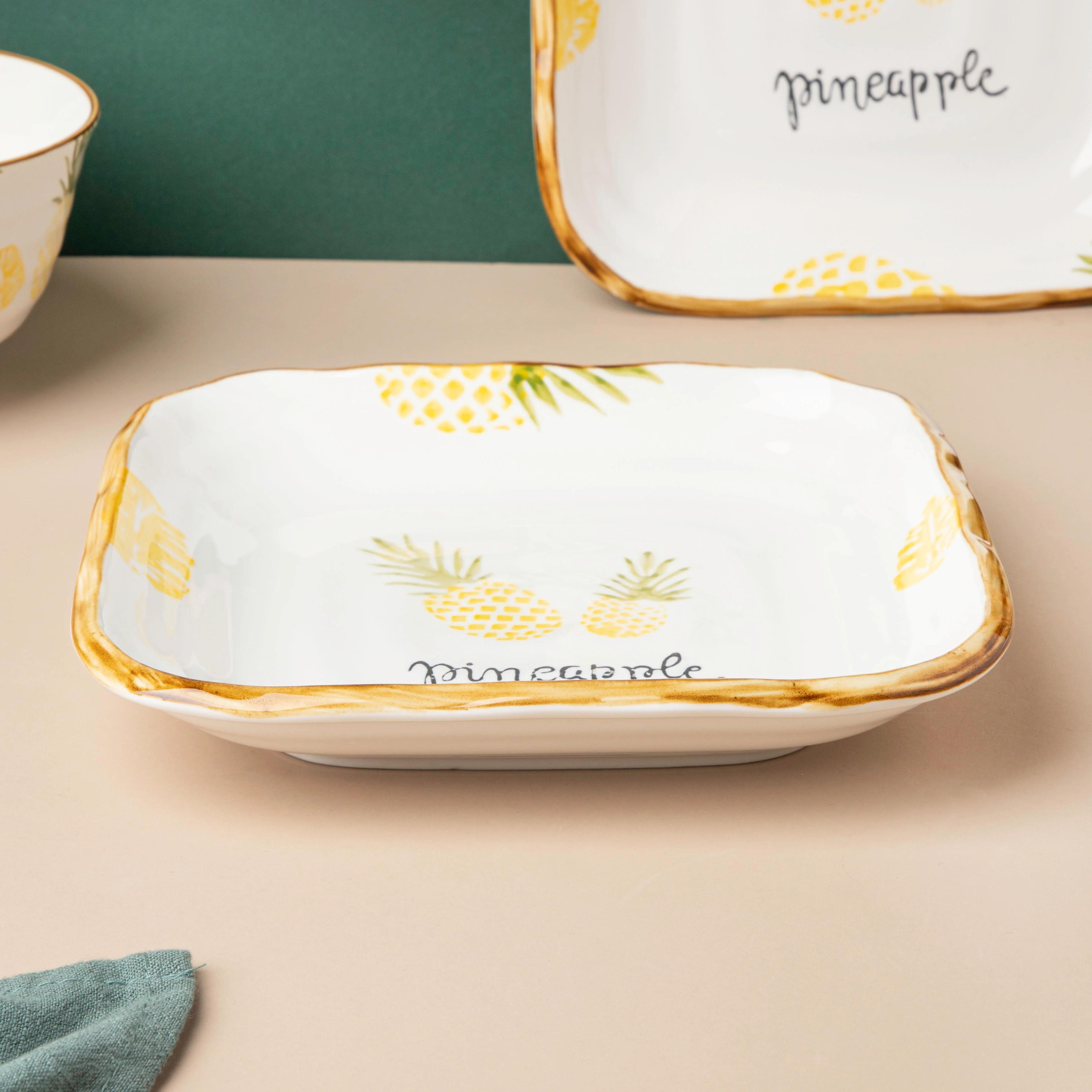 Pineapple 16 piece Soup Set For 4 - Image 9