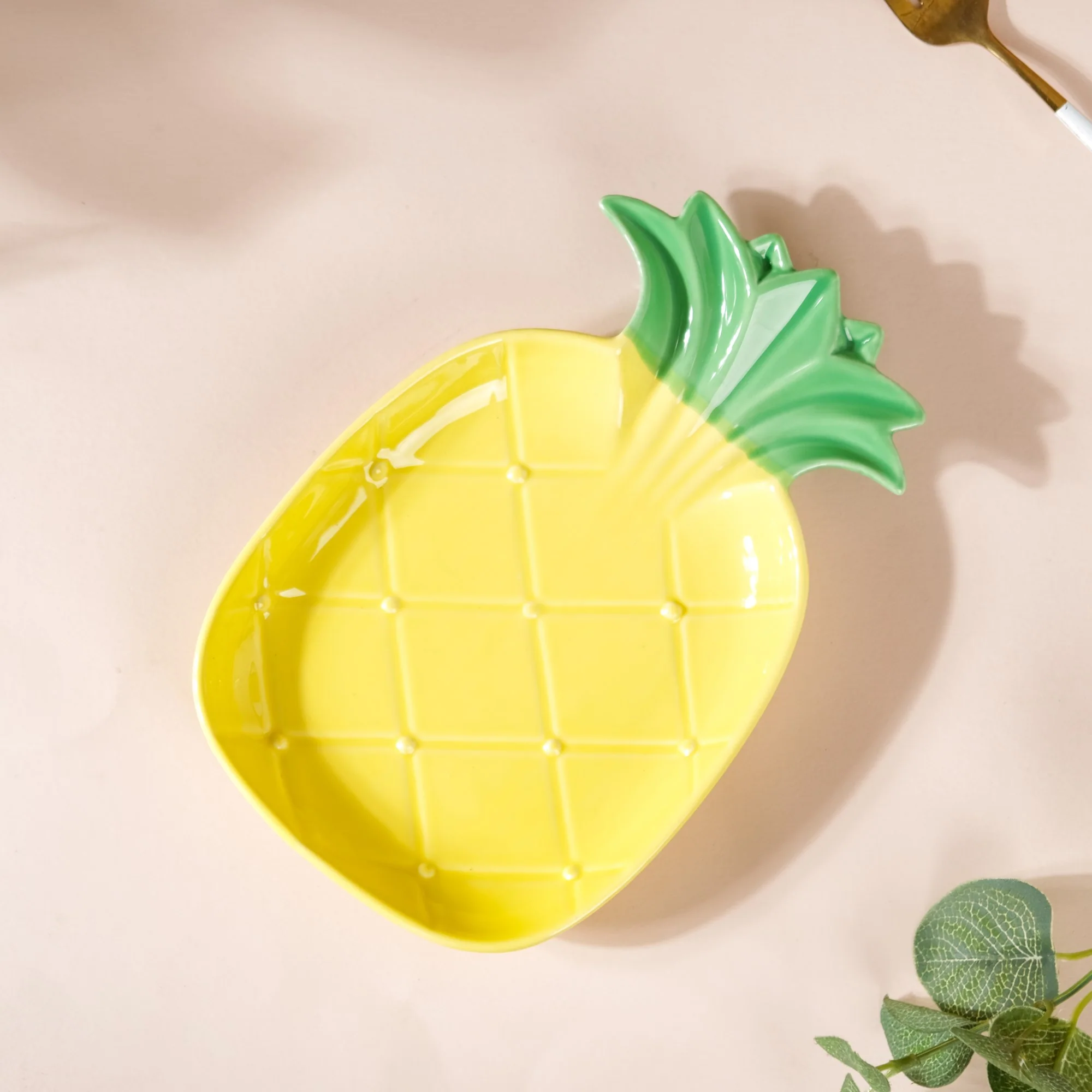 Pineapple Ceramic Plate - Image 5