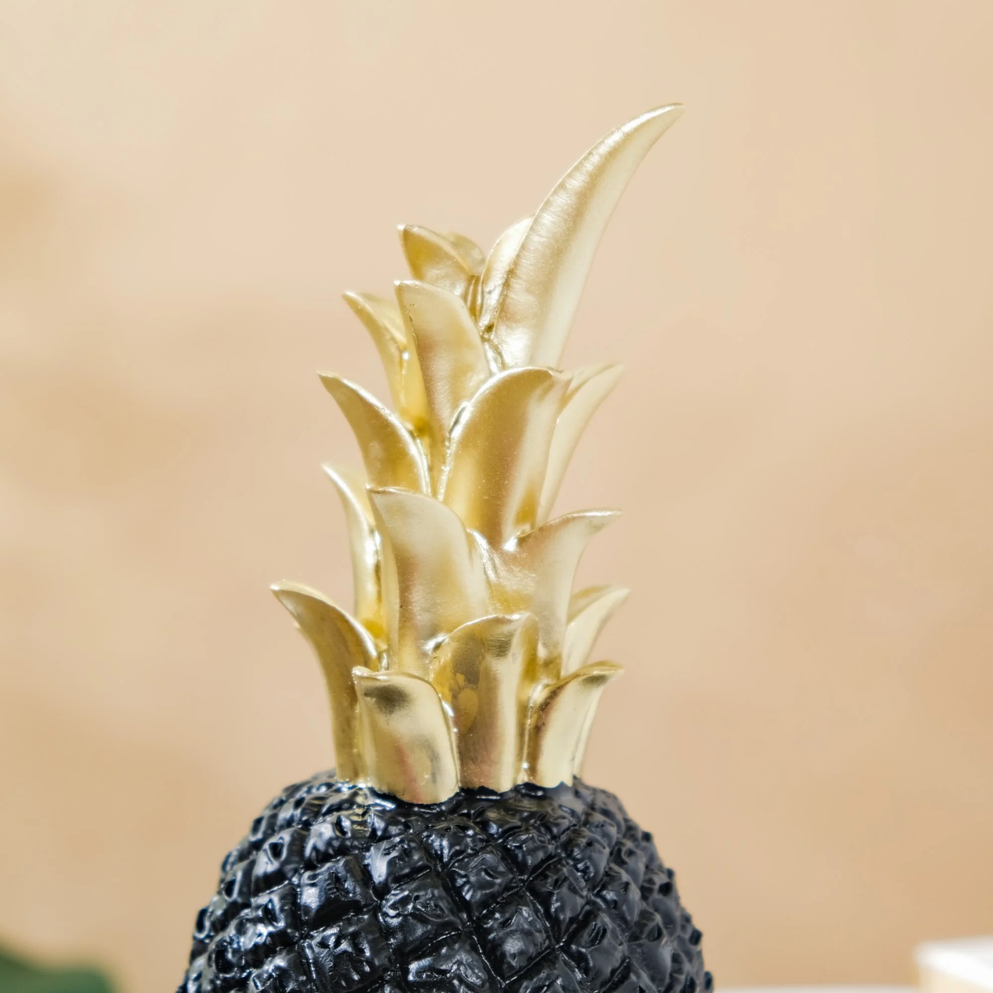 Pineapple Decor Black Large - Image 8