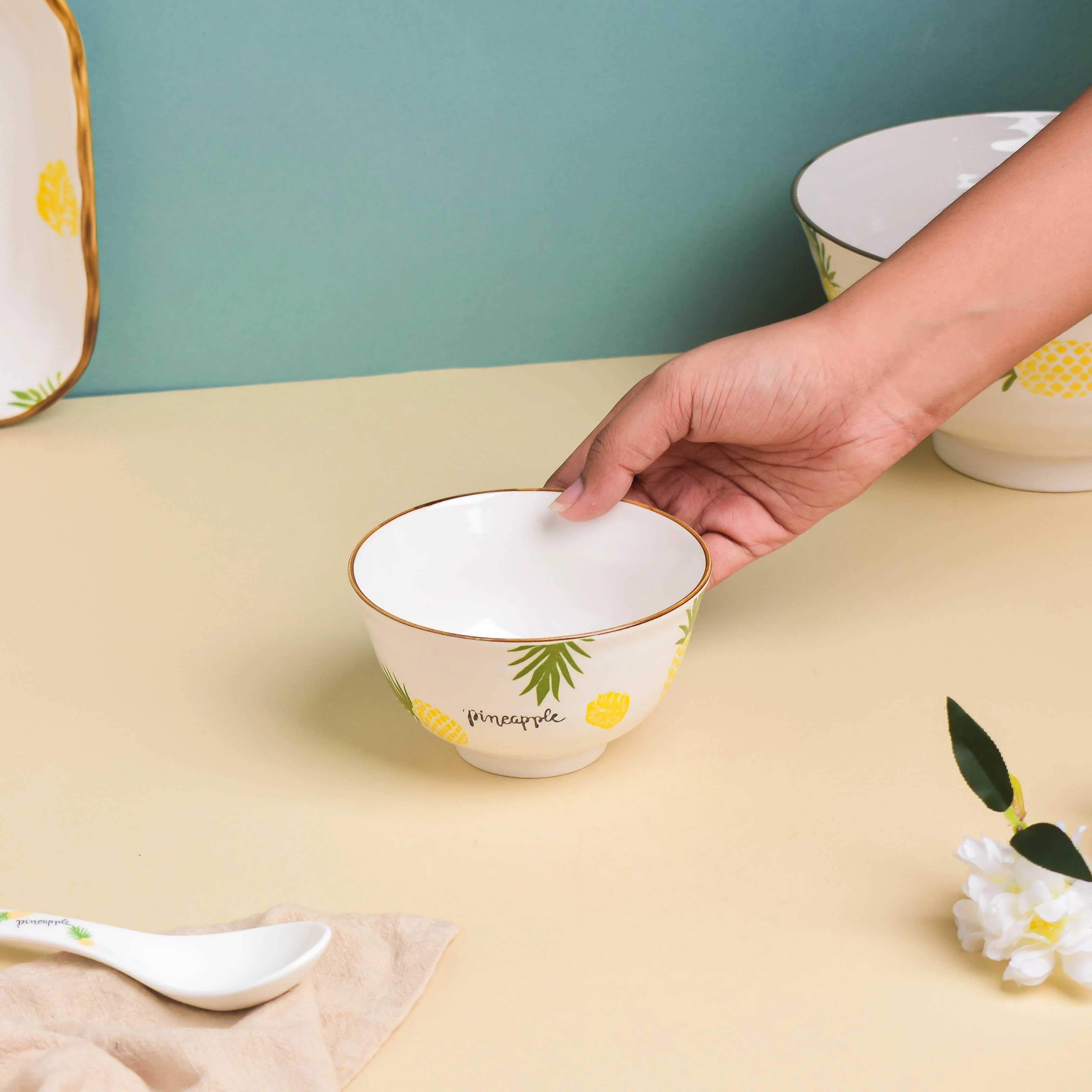 Pineapple Soup Set For 4 - Image 11