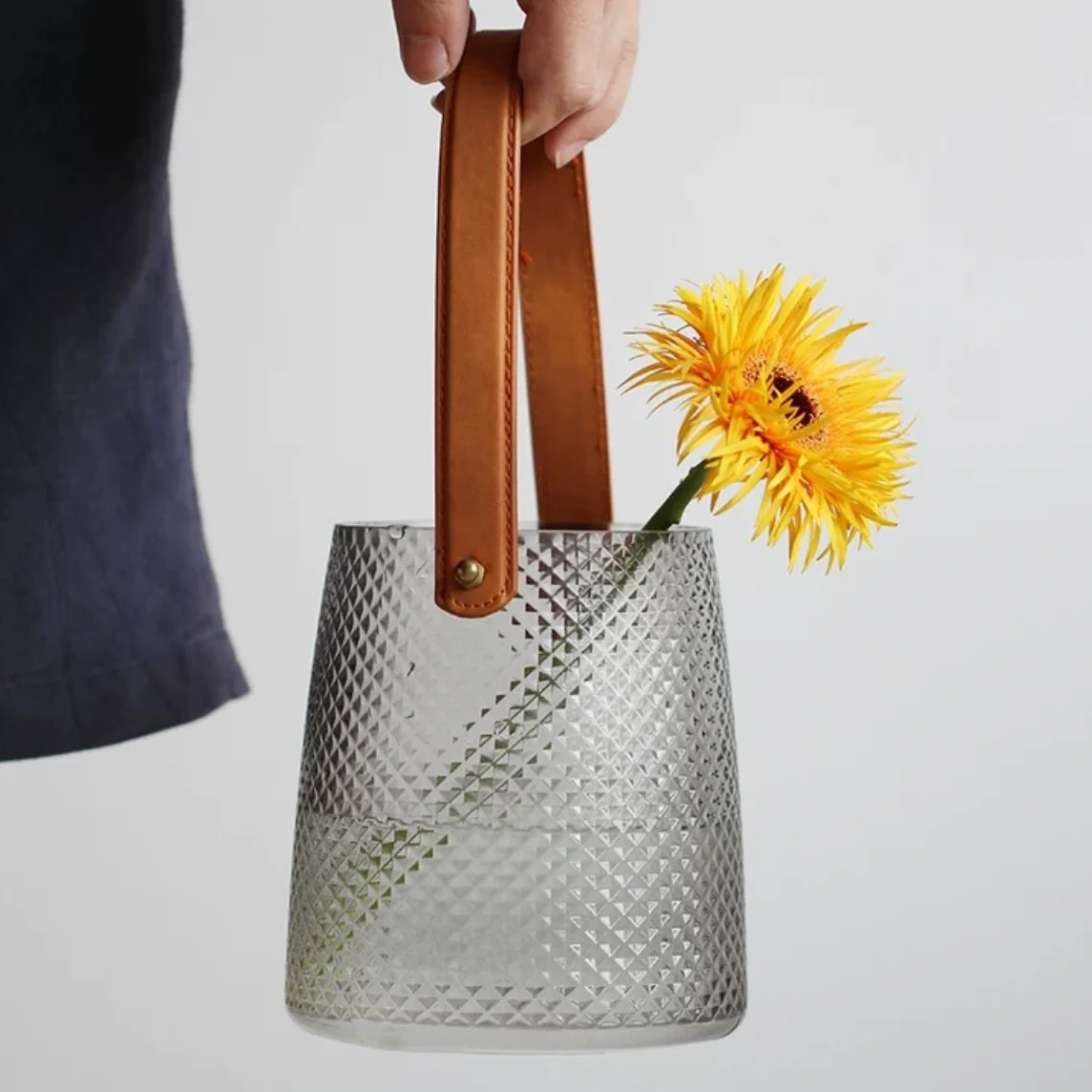 Pineapple Vase Large - Image 5