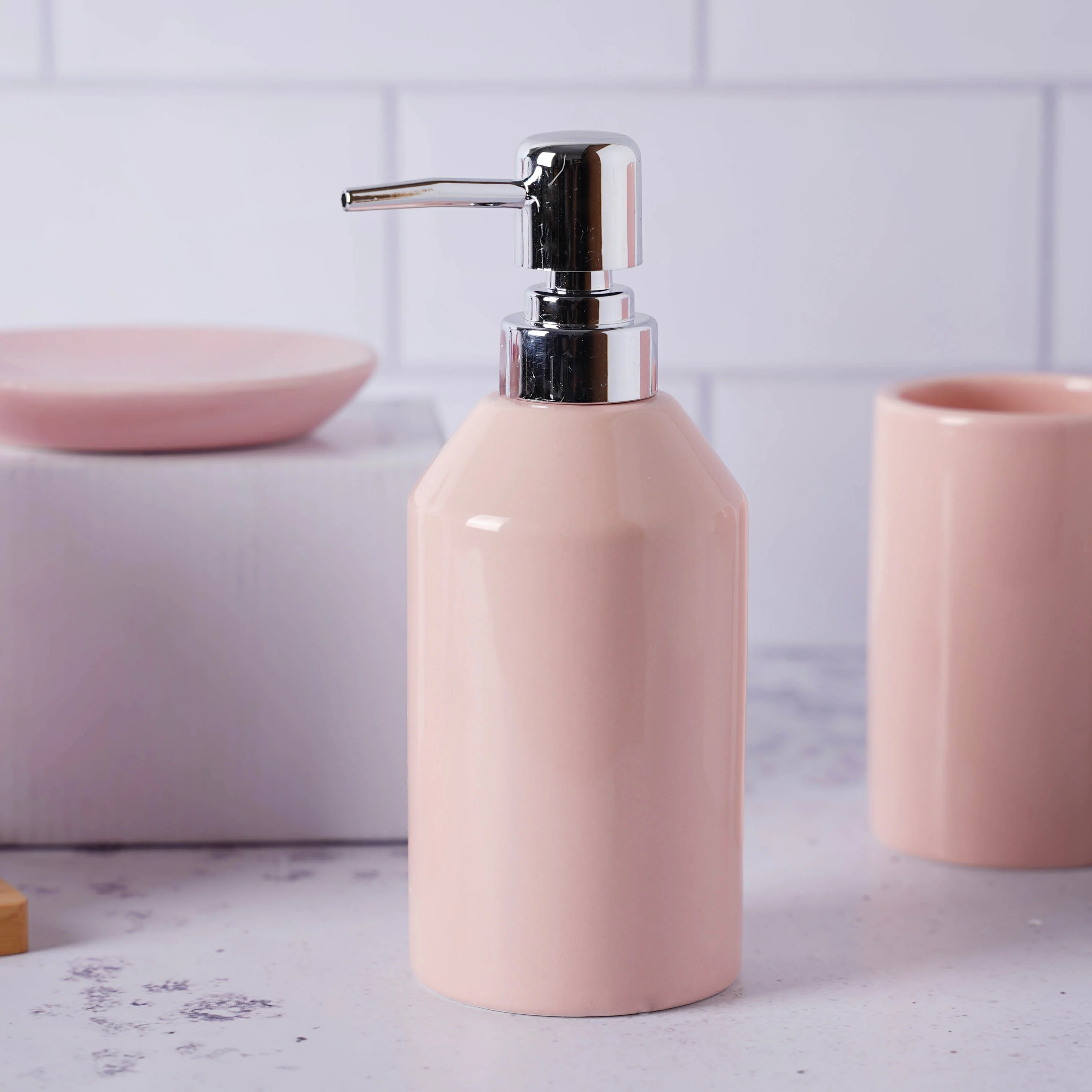 Pink Bathroom Set - Image 10