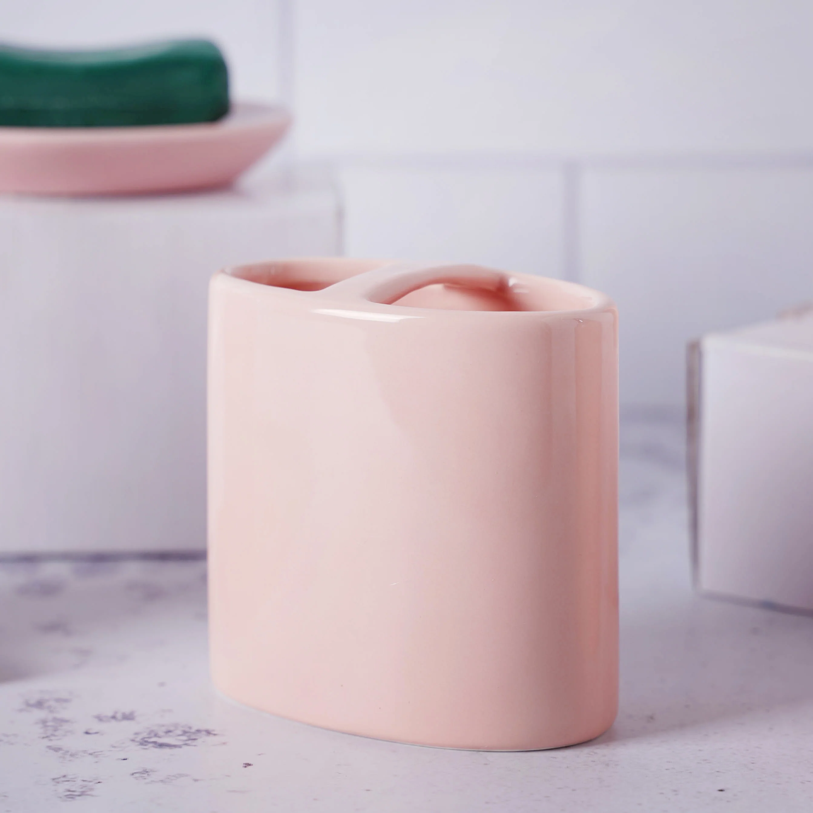 Pink Bathroom Set - Image 5