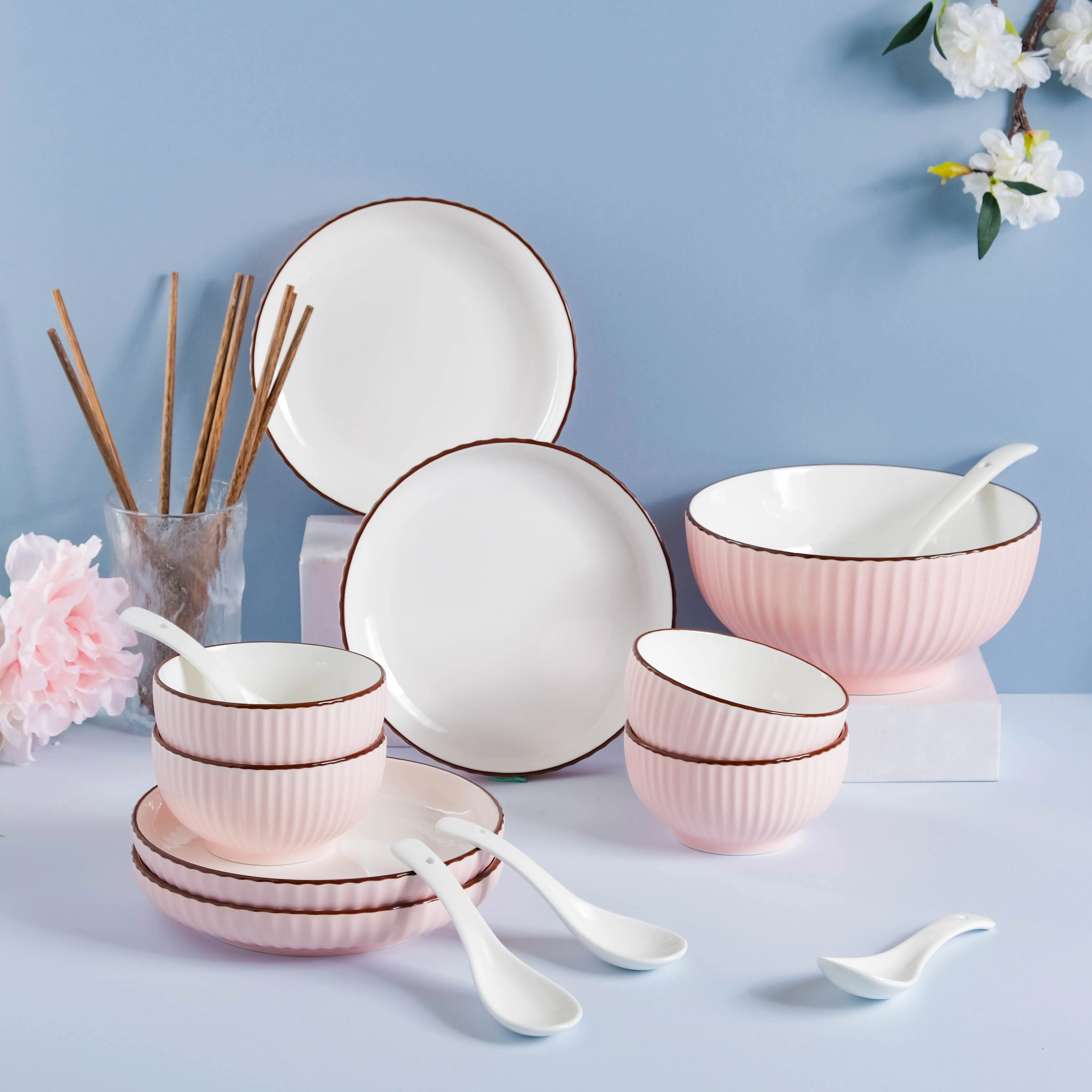 Pink Blossom 18 Piece Pasta Set For 4 - Image 2