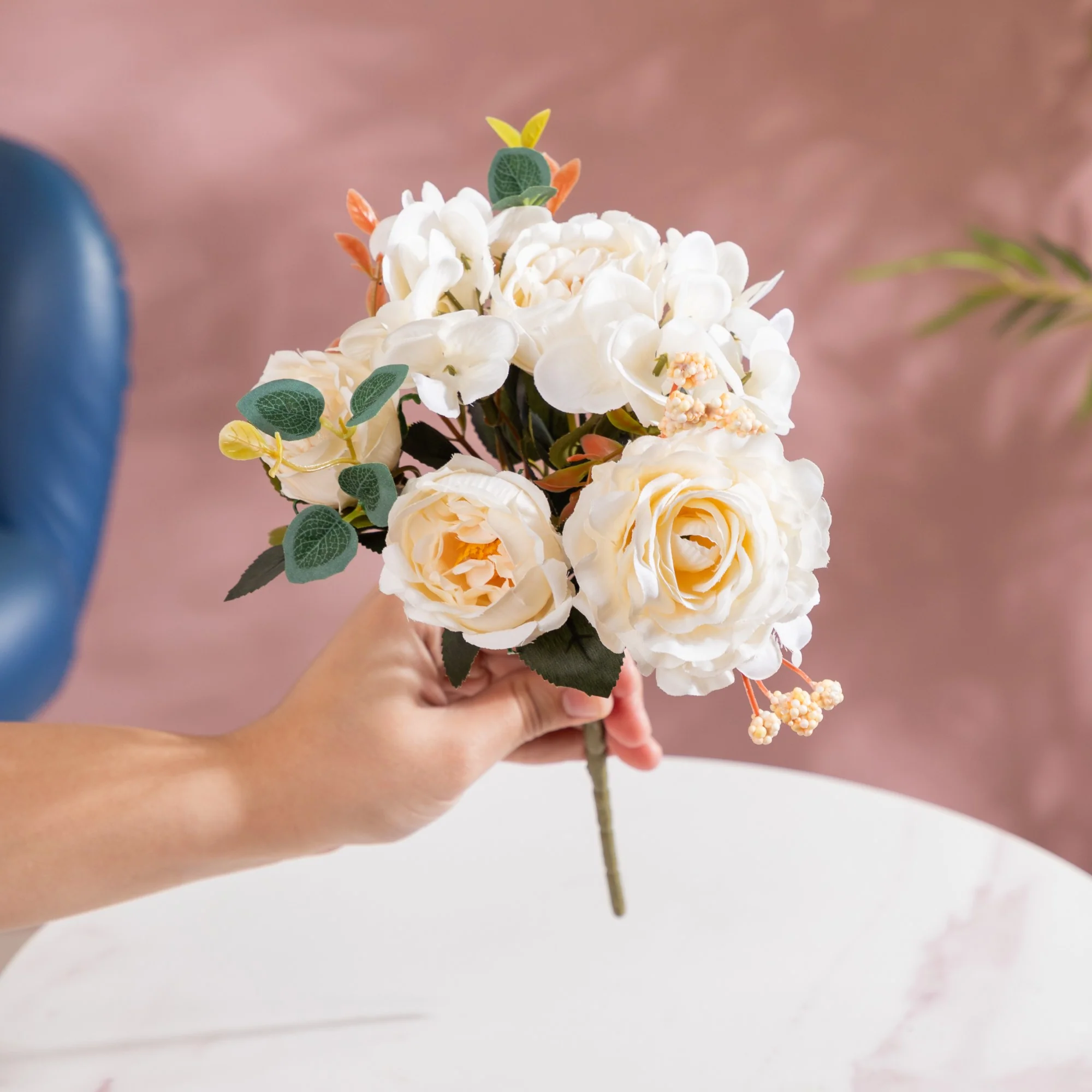 Rose Bouquet White - Image 2