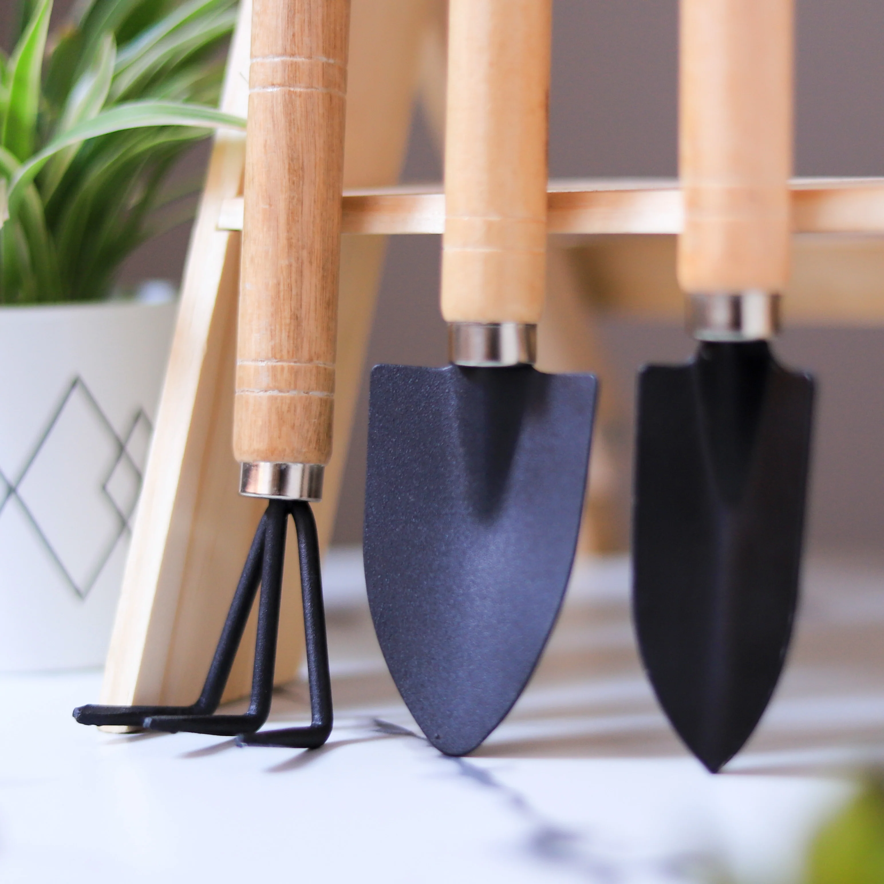 Planter Tools - Image 4