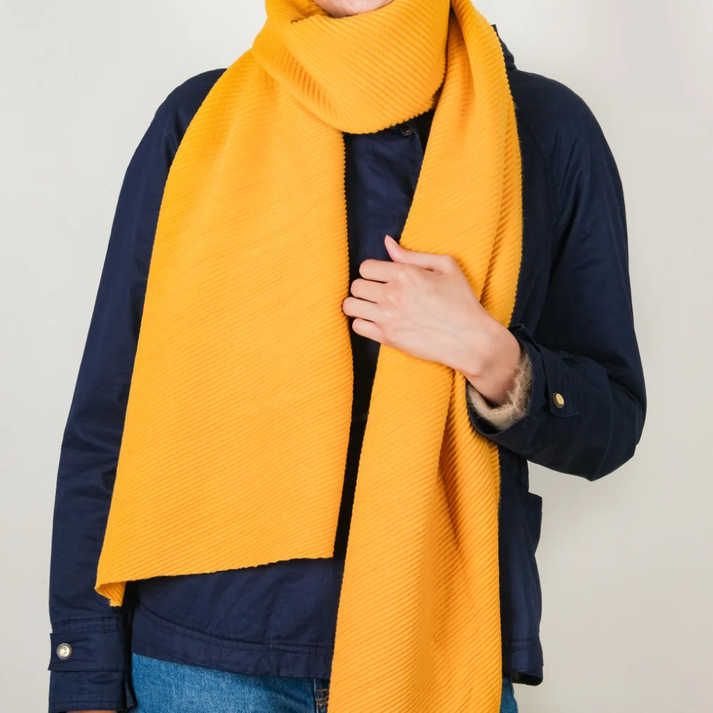 Pleated Hi-Fashion Stole Yellow - Image 4