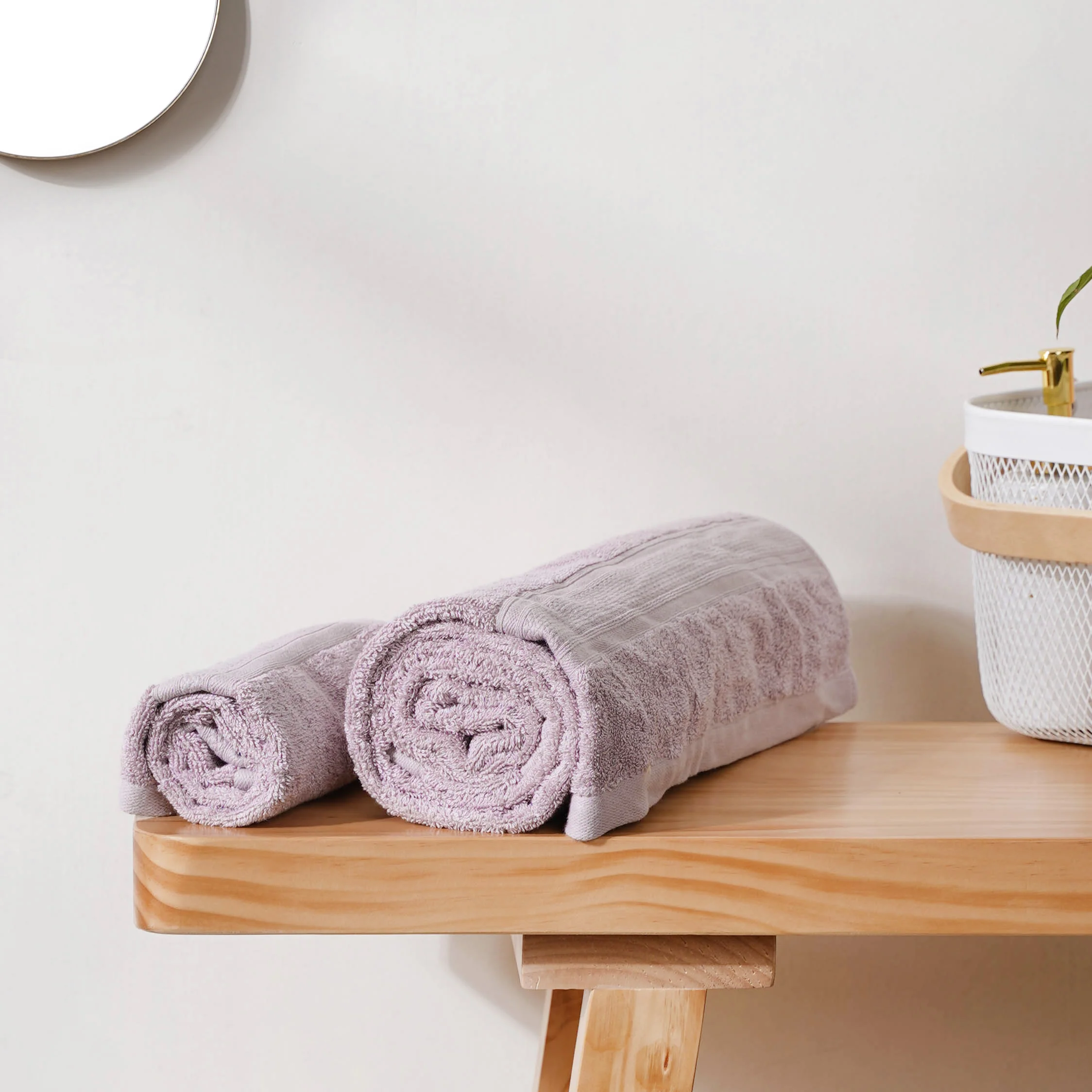 Plushy Bamboo Towel Set of 2 Lavender - Image 9