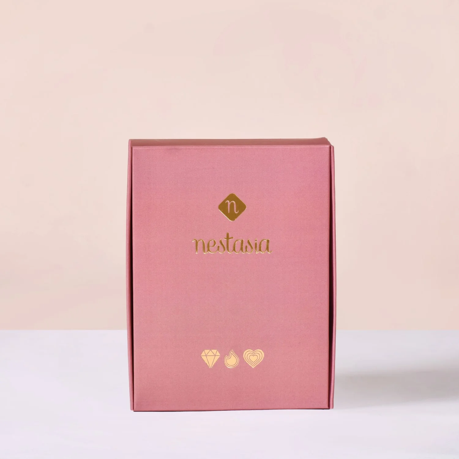 Pocket Size Glamour Rakhi Gift Hamper For Sister - Image 11