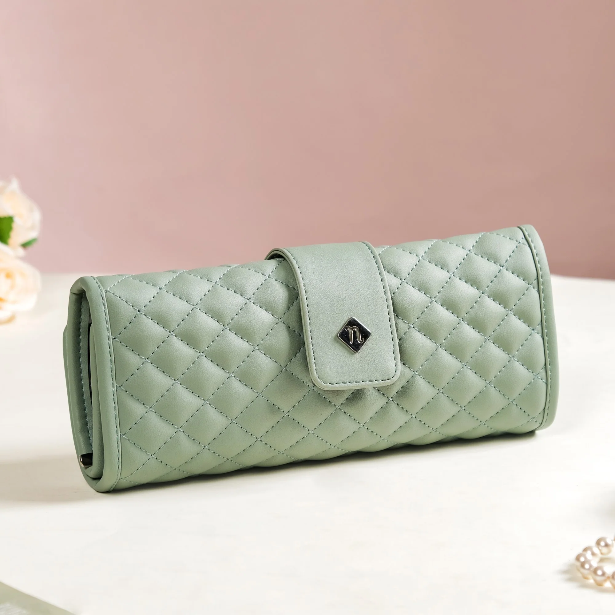 Portable Green Jewellery Organizer