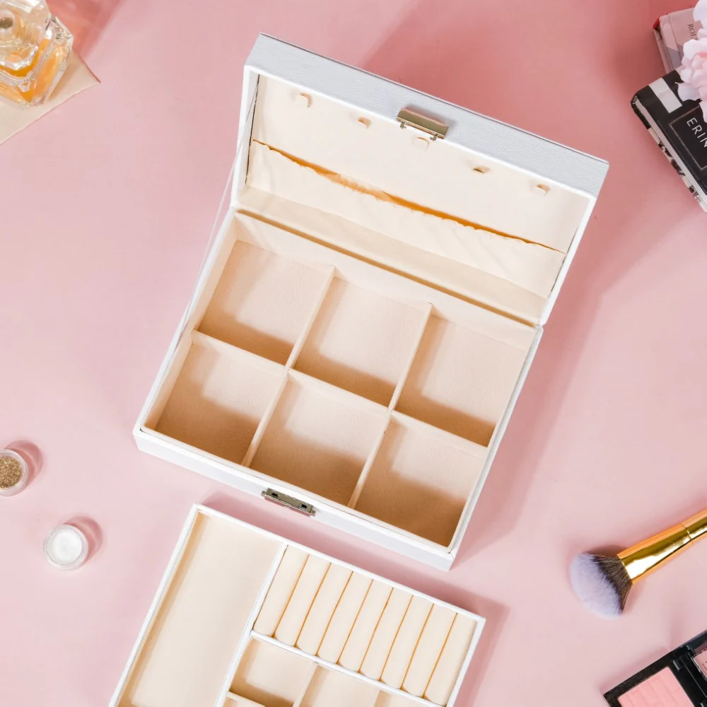 Portable Jewellery Organiser White - Image 10