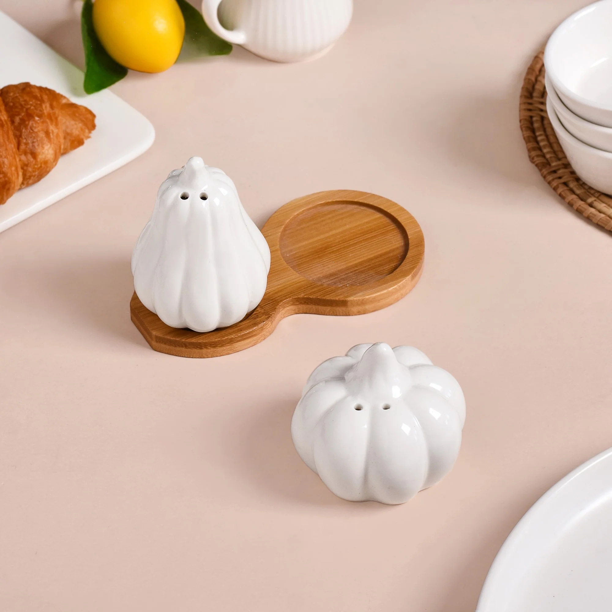 Pumpkin Salt And Pepper Shakers With Wooden Tray - Image 2