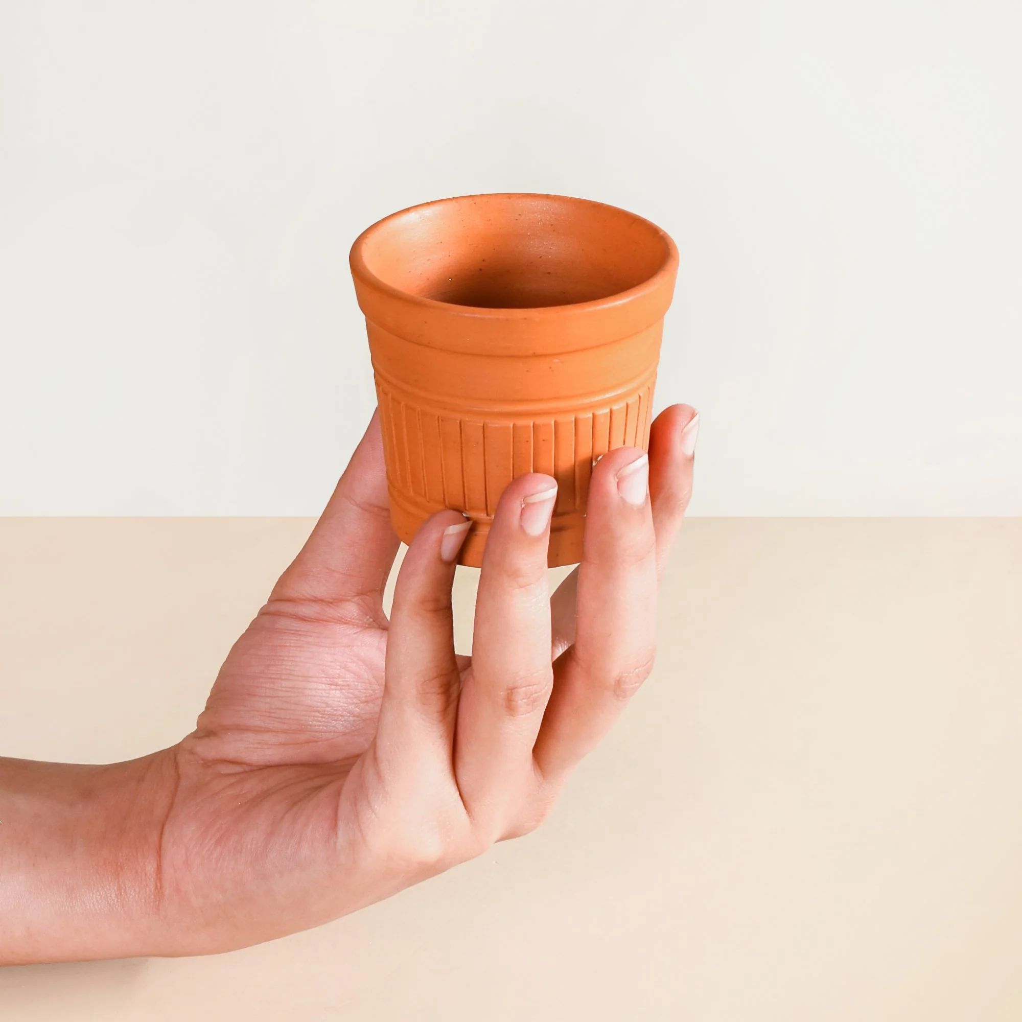 Push Cart Platter With Set of 6 Terracotta Kulhad Tumblers - Image 11