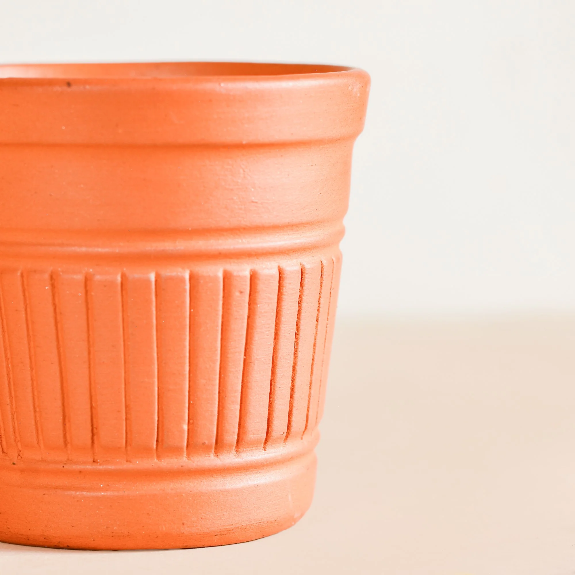 Push Cart Platter With Set of 6 Terracotta Kulhad Tumblers - Image 8
