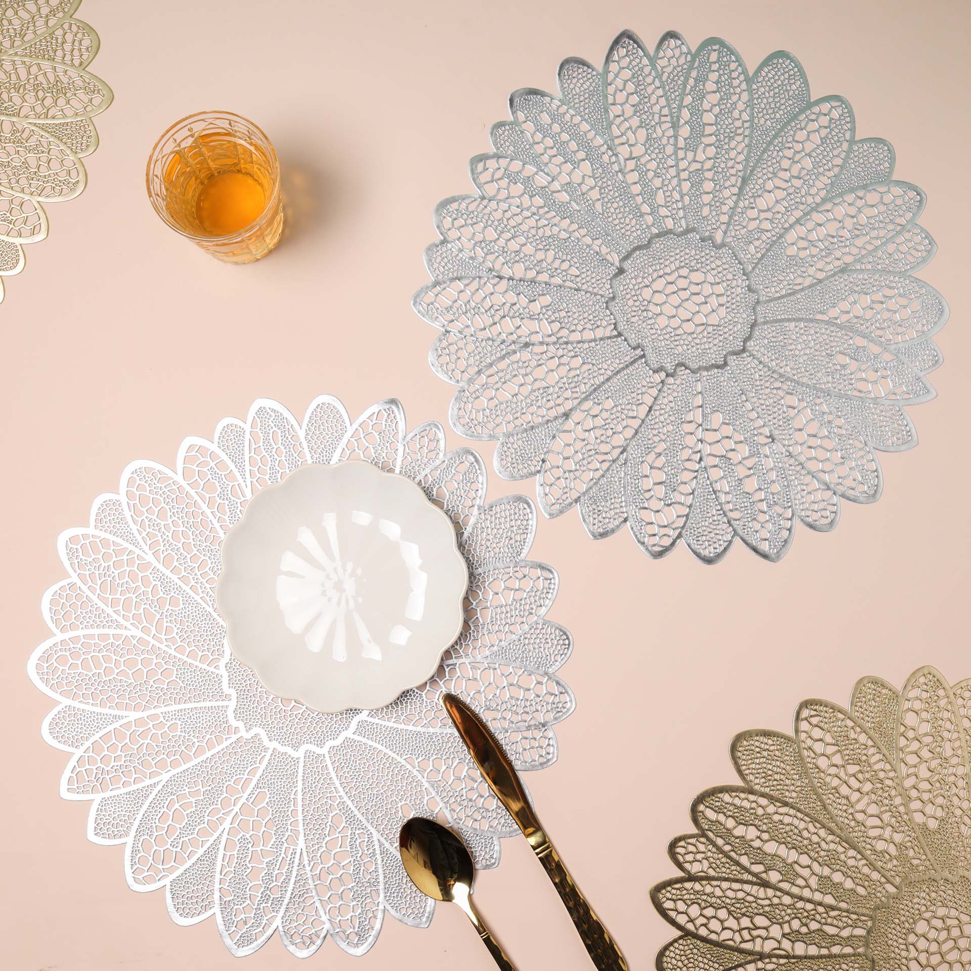 PVC Floral Placemat Set of 2 - Image 9