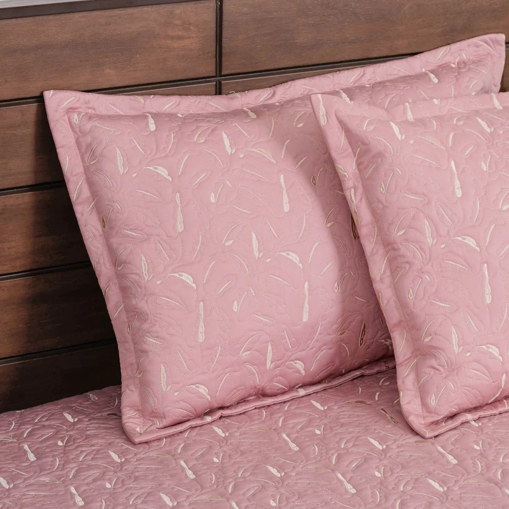 Quilted Leaf Pattern Bed Cover King Size Pink - Image 6
