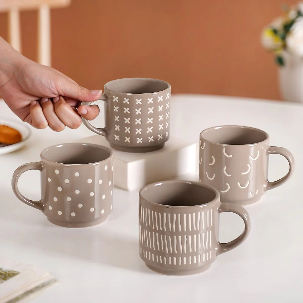 Quirky Beige Stackable Cups Set Of 4 220ml - Image 2