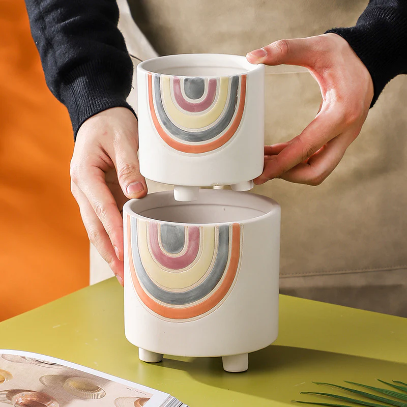 Rainbow Round Pot Small - Image 11