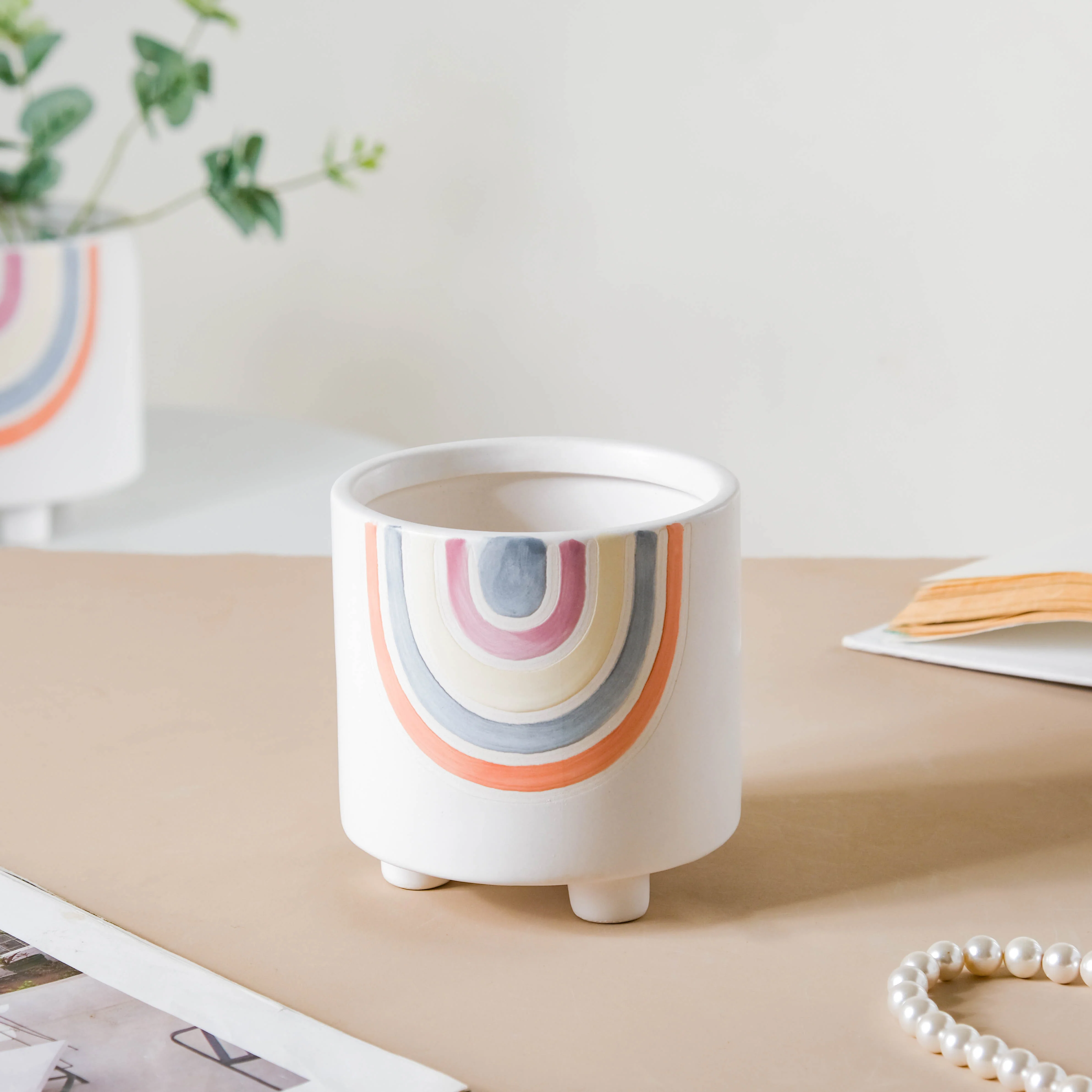 Rainbow Round Pot Small - Image 8