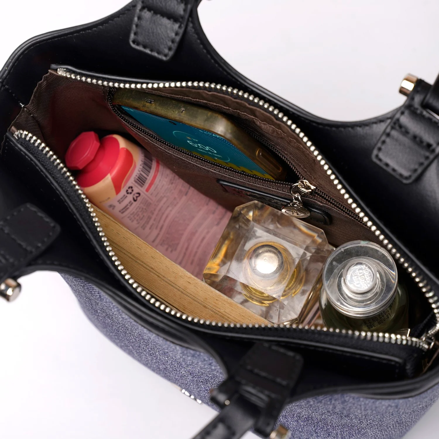 Raya Bucket Handbag - Image 11