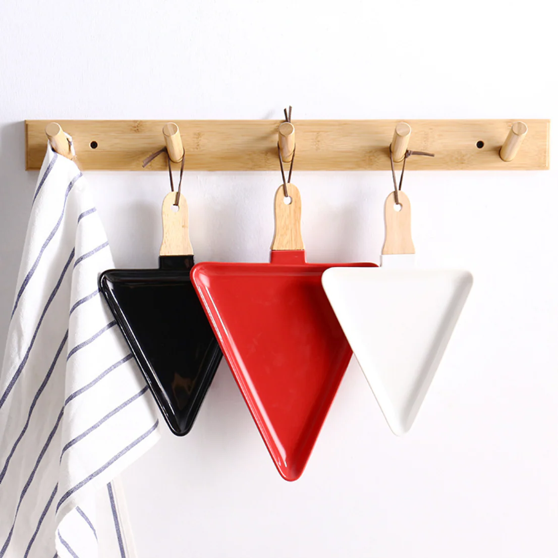 Red Triangle Plate Large - Image 2