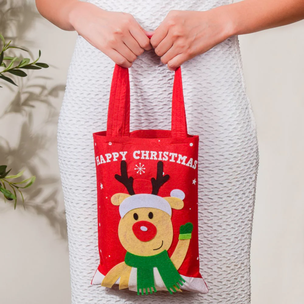 Reindeer Christmas Gift Bag Red 10.5 Inch - Image 4