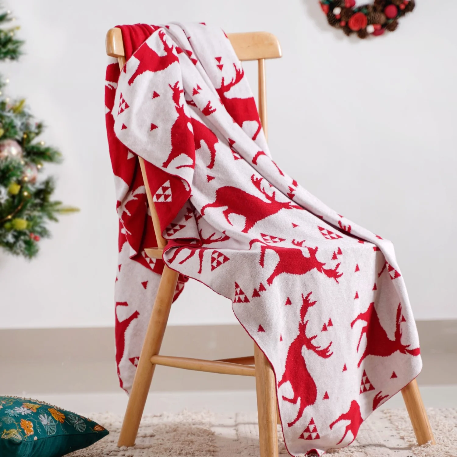 Reindeer Reversible Throw Blanket Red White - Image 2
