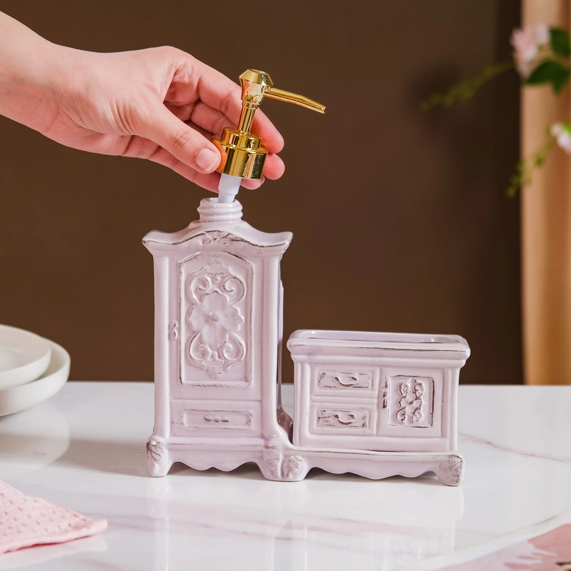 Retro Ceramic Liquid Dispenser Lavender - Image 4