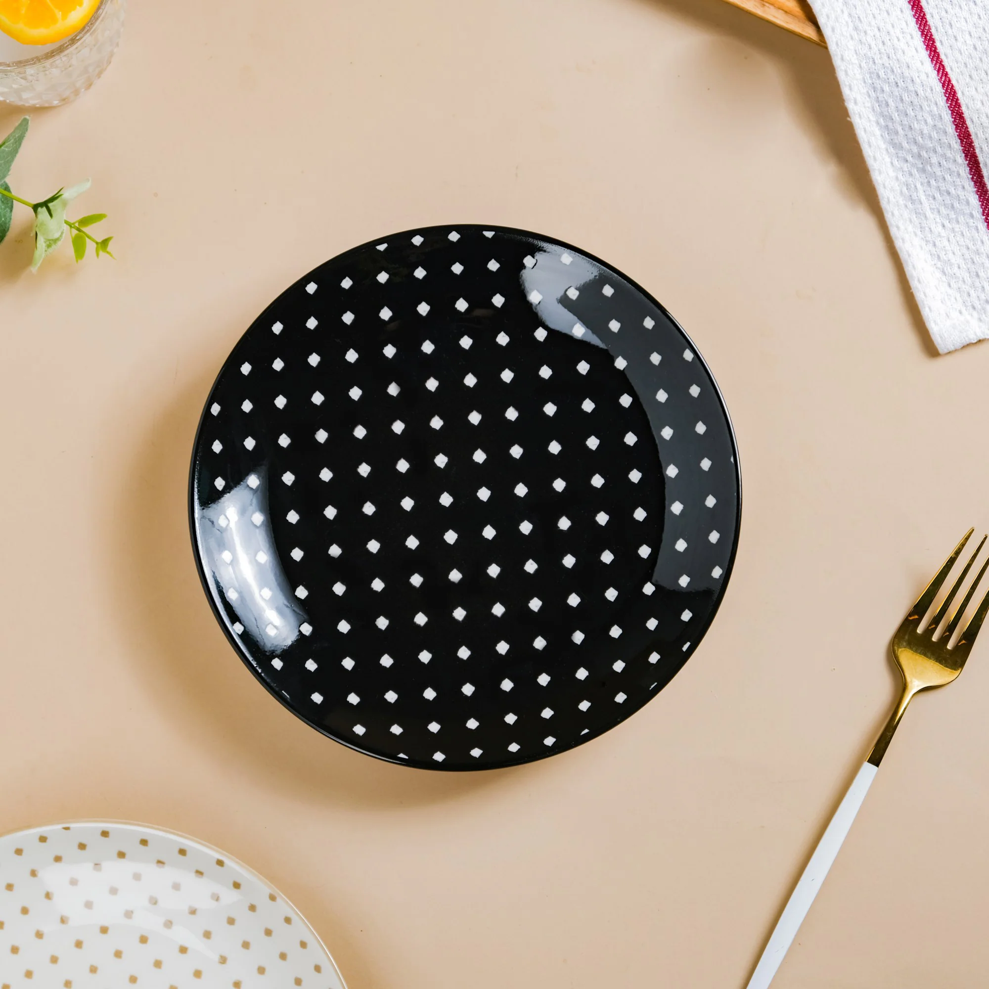 Retro Ceramic Snack Plate Black 7.5 Inch Set Of 2 - Image 7