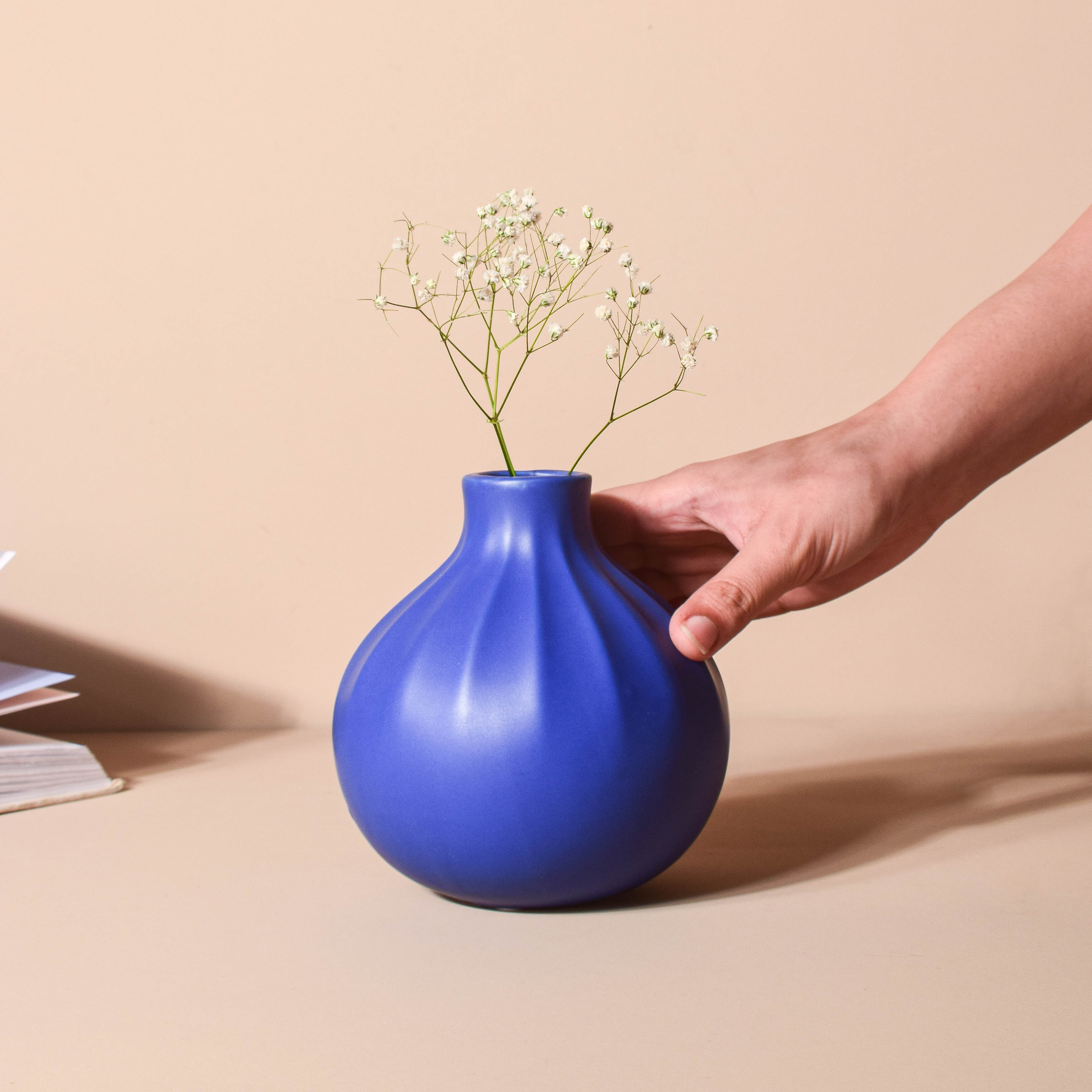 Ribbed Contemporary Vase - Image 2