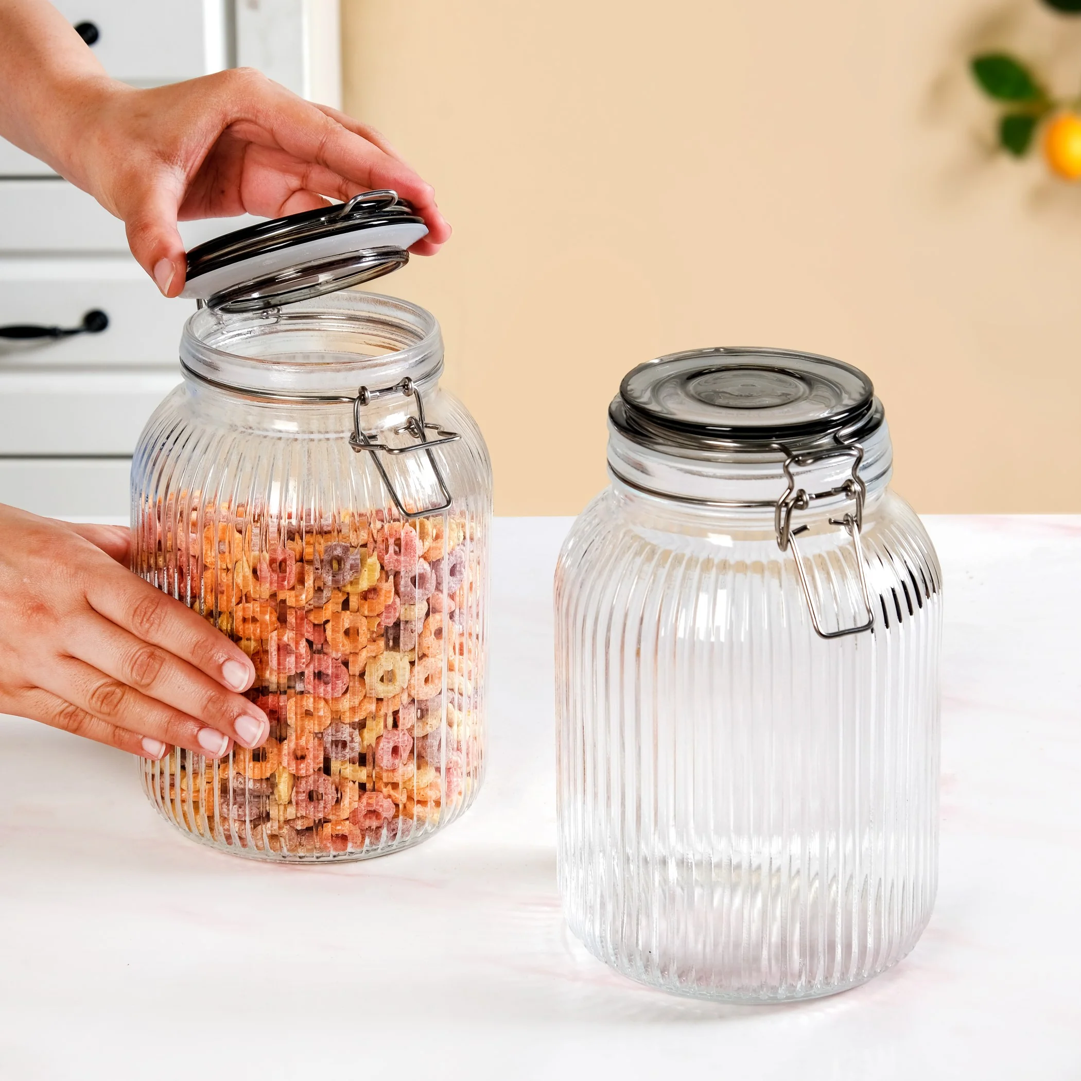 Ribbed Glass Jar With Cliplock Lid Set Of 4 2000ml - Image 3