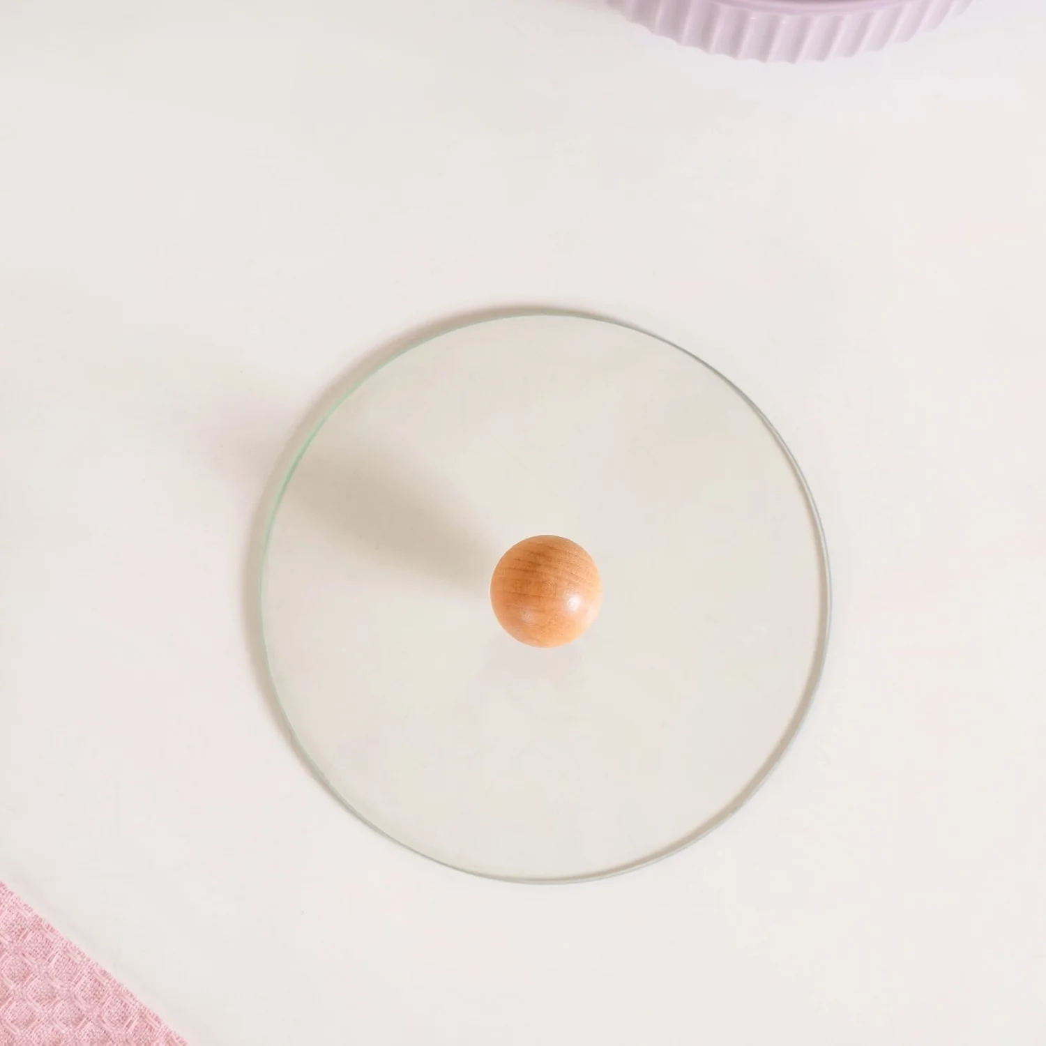 Ribbed Multifunctional Serving Bowl With Lid 950ml - Image 9