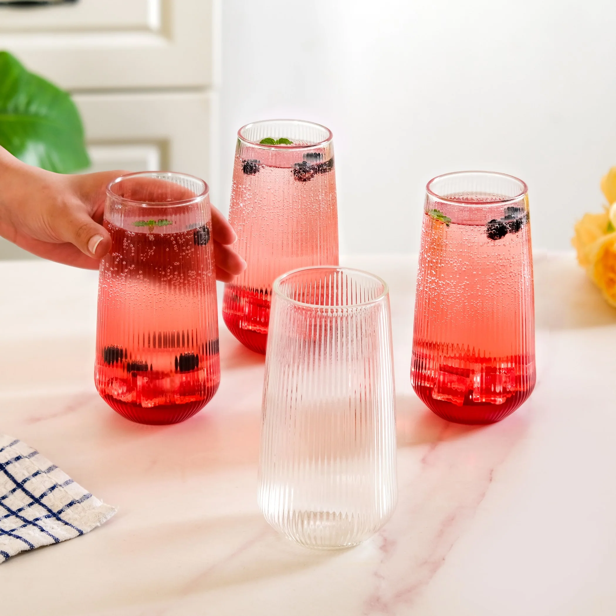 Ribbed Tall Glass Set Of 4 500ml - Image 2