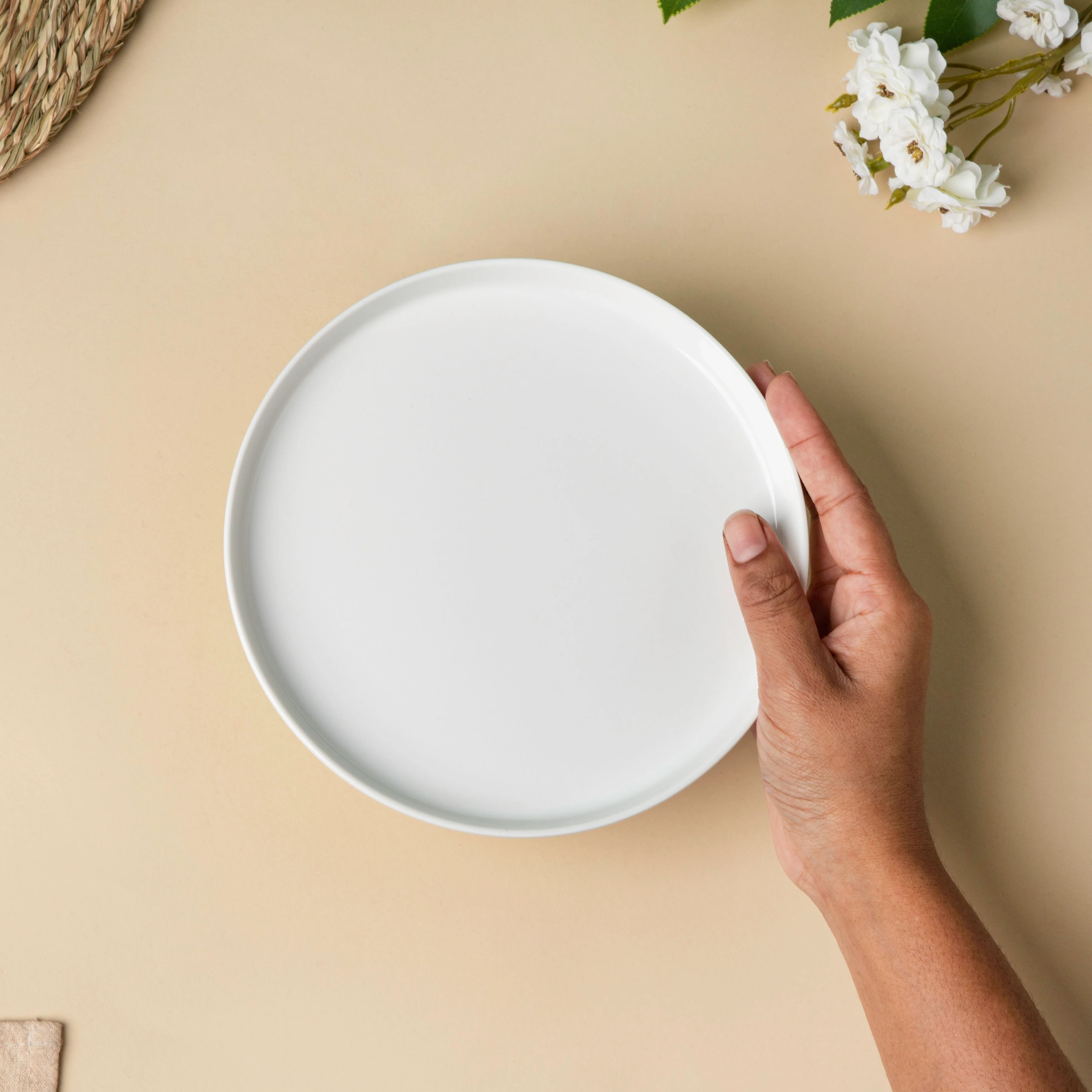 Riona Ceramic Appetizer Plate White 7 Inch - Image 2
