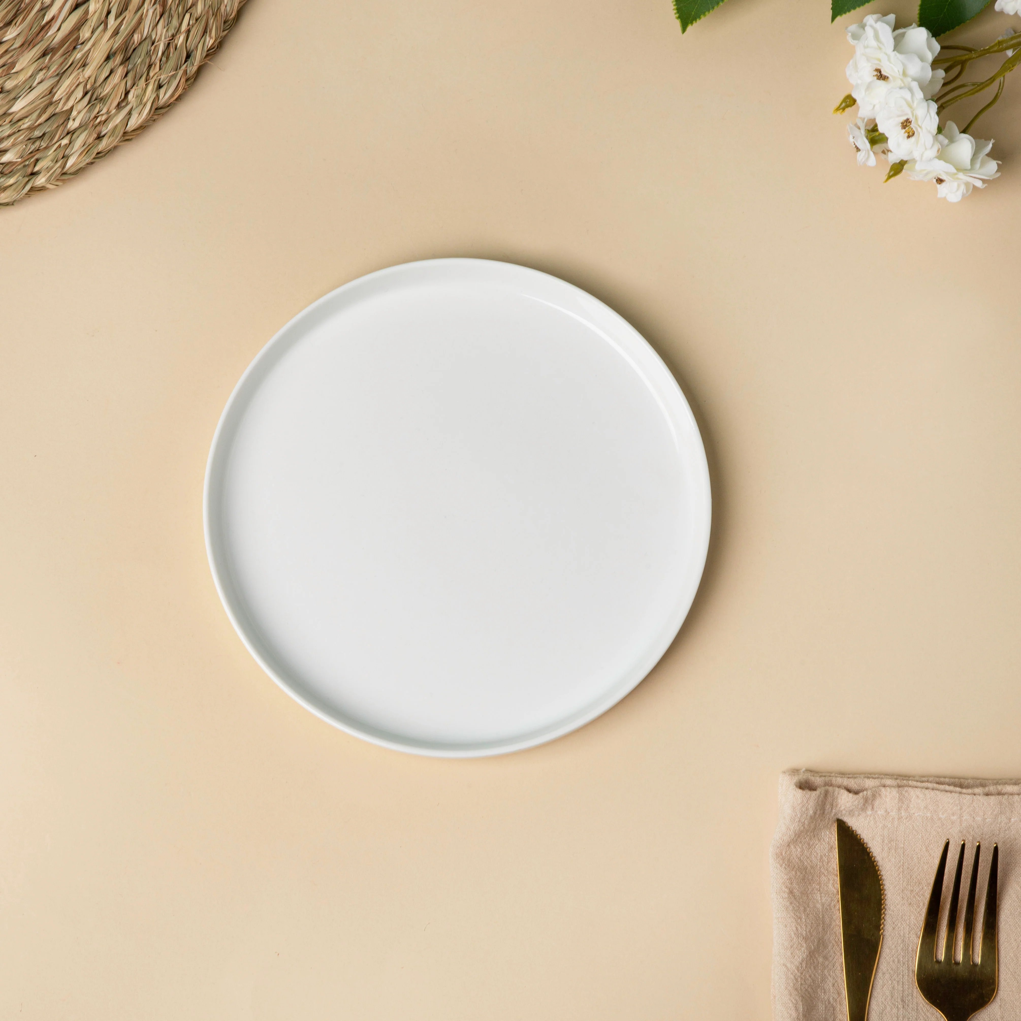 Riona Ceramic Appetizer Plate White 7 Inch - Image 4