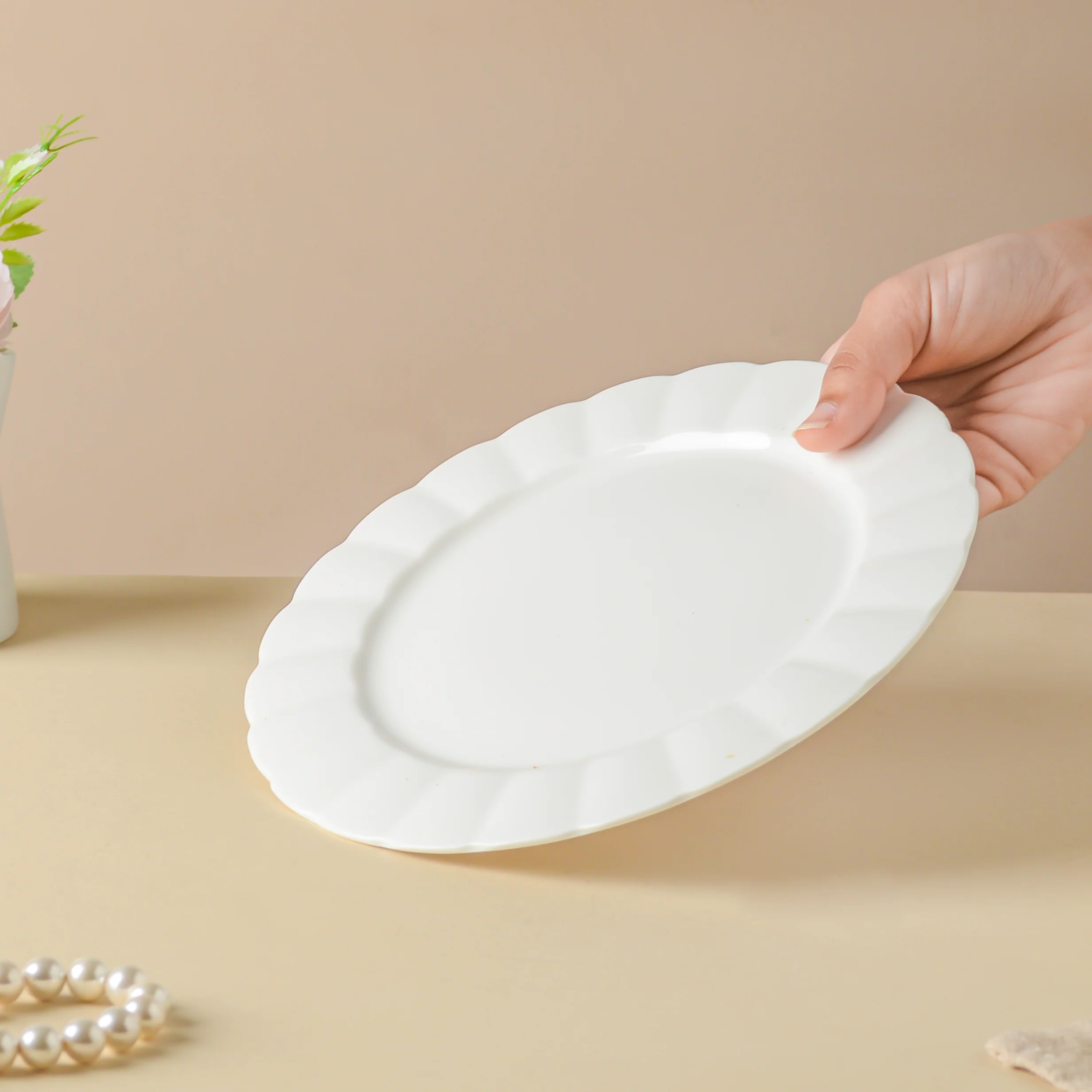 Riona Flower Ceramic Snack Plate 7 Inch White - Image 2