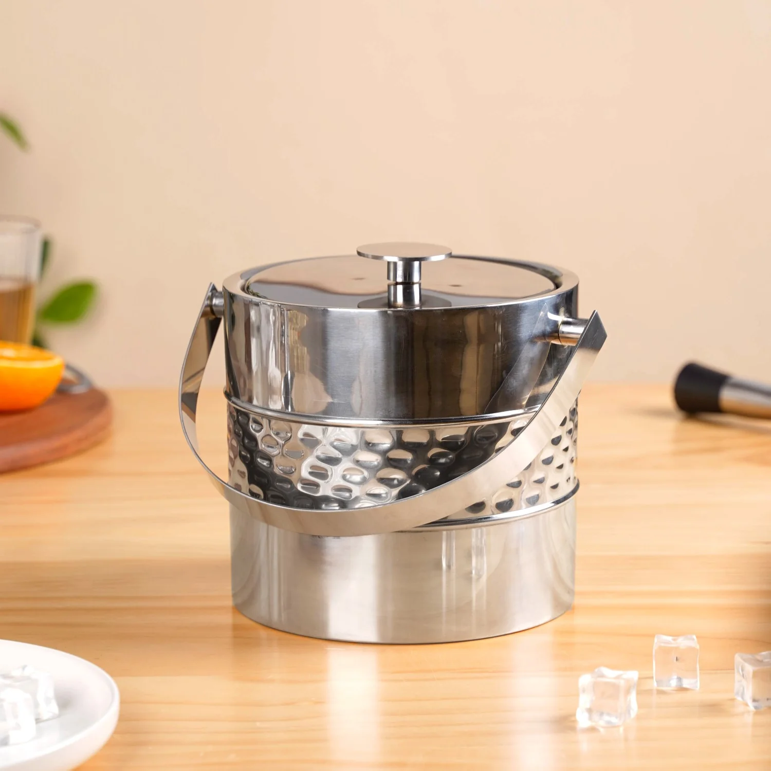 Robust Stainless Steel Ice Bucket With Scoop Shovel 2200ml - Image 7