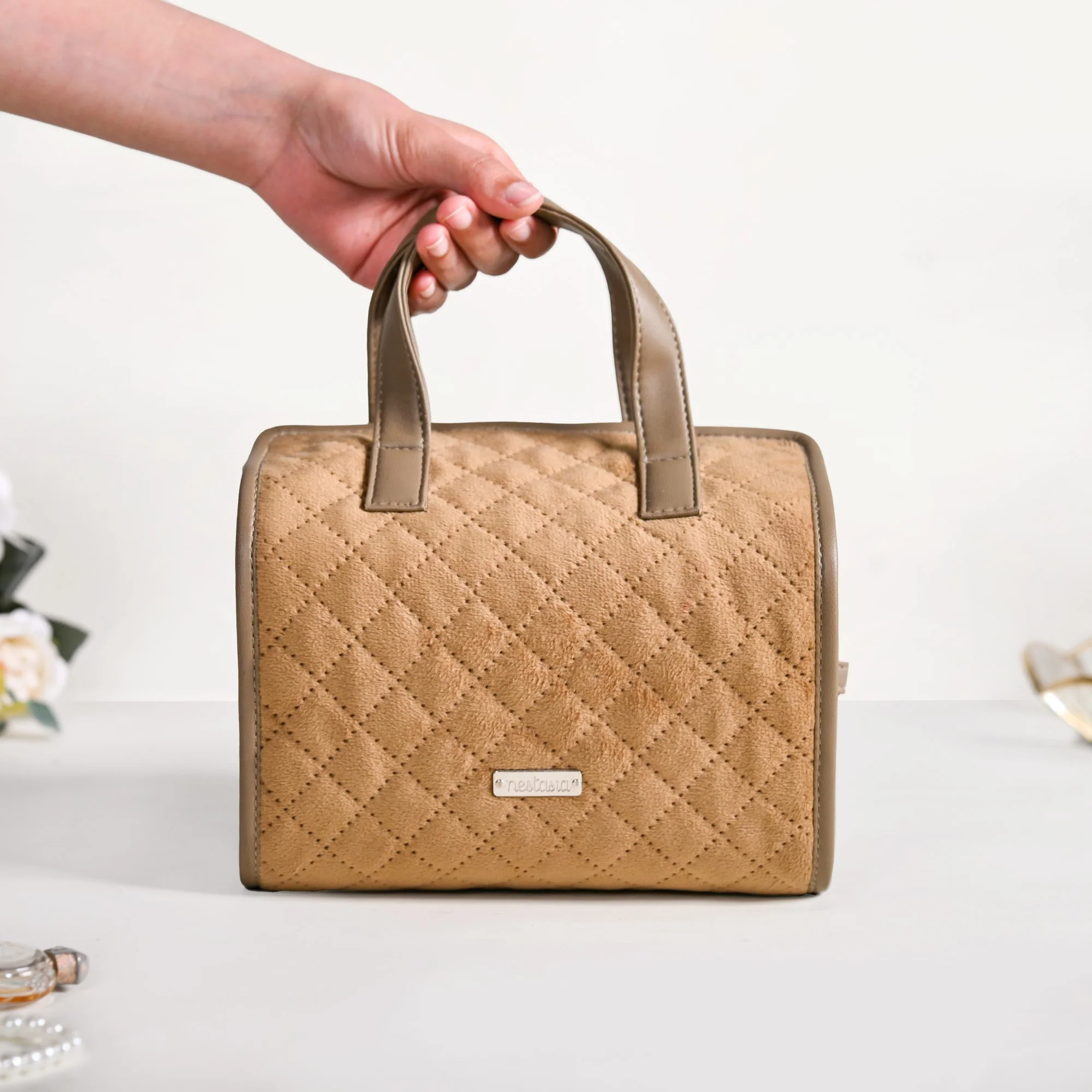 Roll Up Beige Vanity Makeup Pouch - Image 6