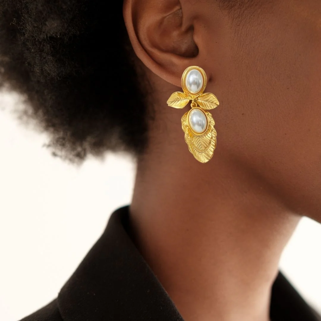 Romantic Pearl Earrings - Image 2