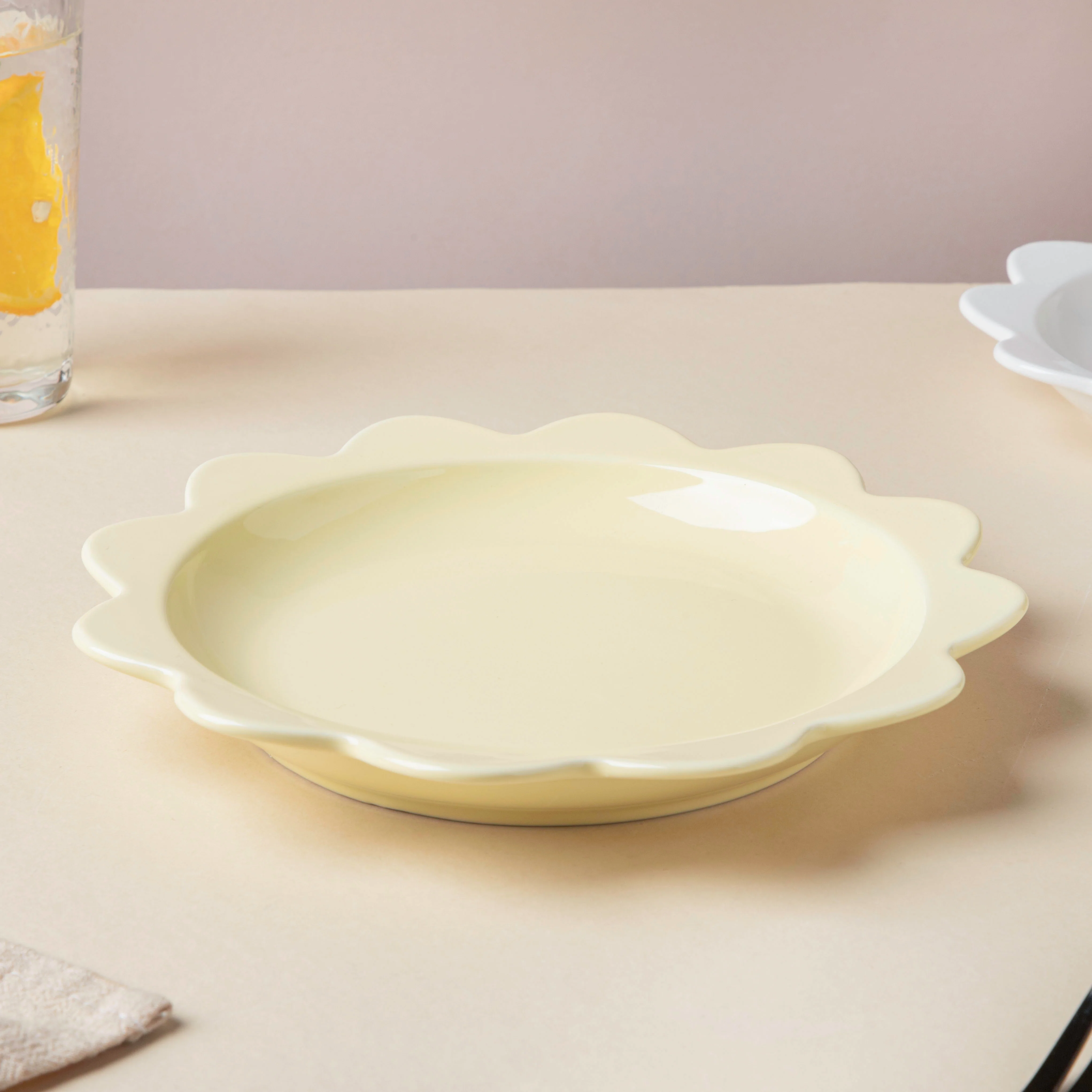 Rosette Ceramic Snack Plate Pastel Yellow 8.5 Inch - Image 4